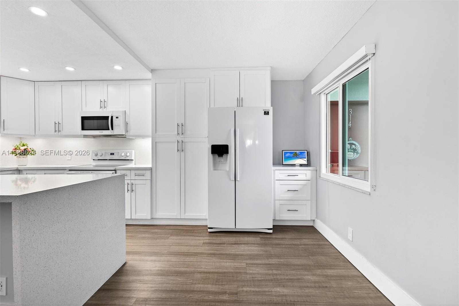 1301 SW 134th Way #313B Pembroke Pines, FL 33027