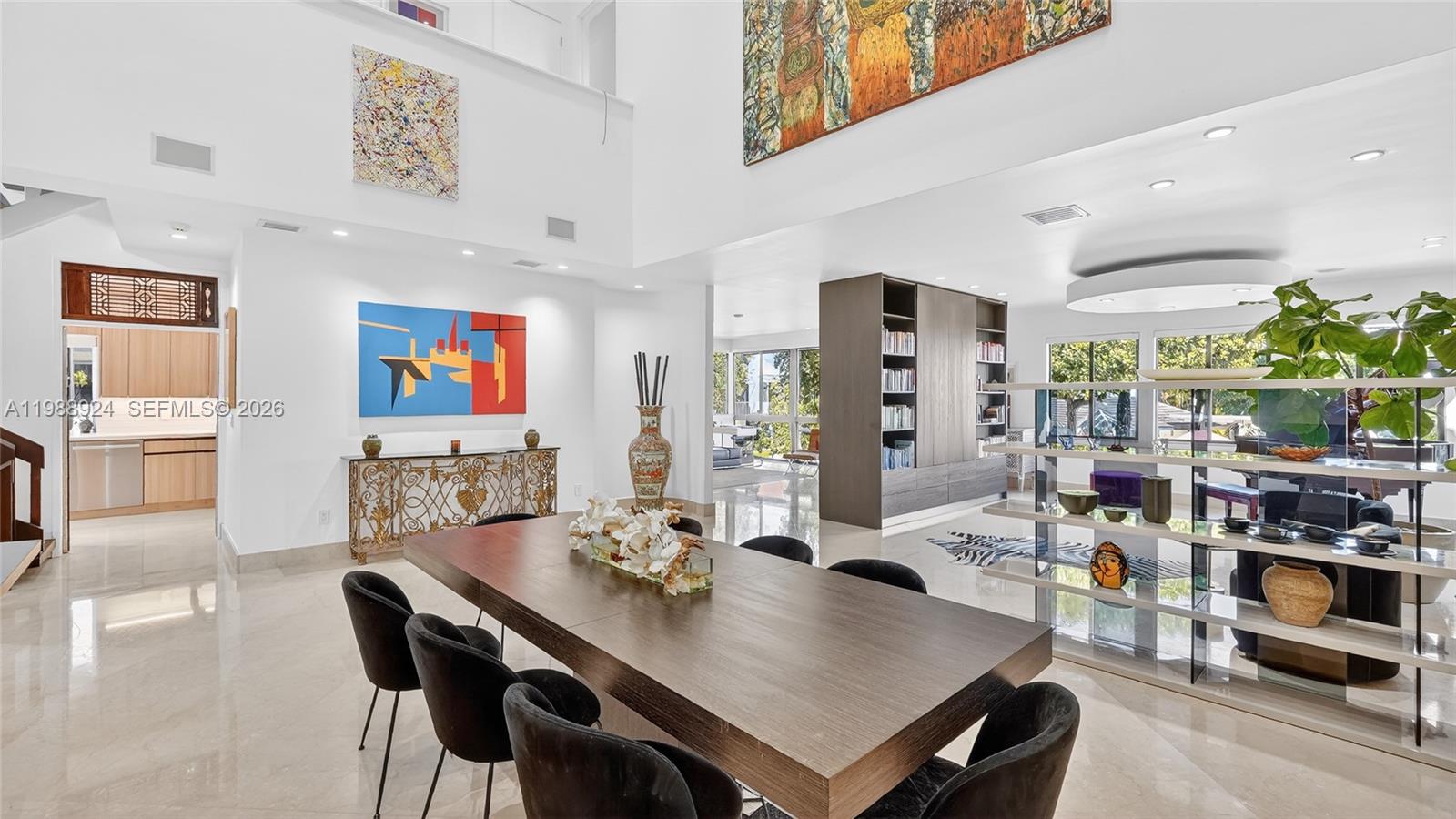 2000 S Bayshore Dr #24