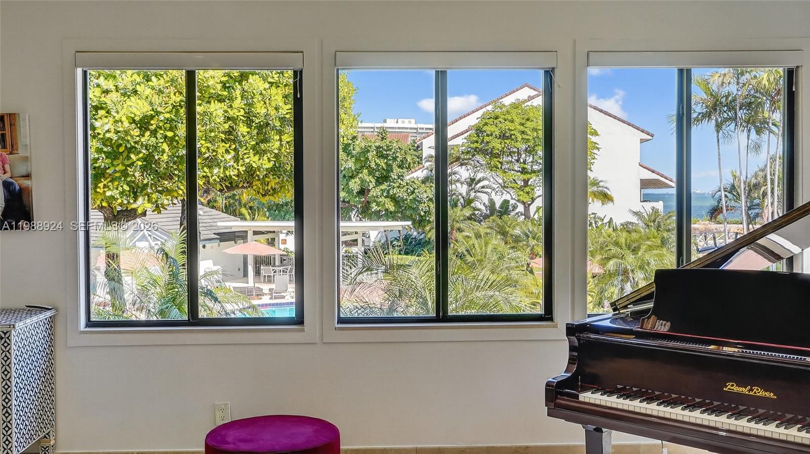 2000 S Bayshore Dr #24 Miami, FL 33133