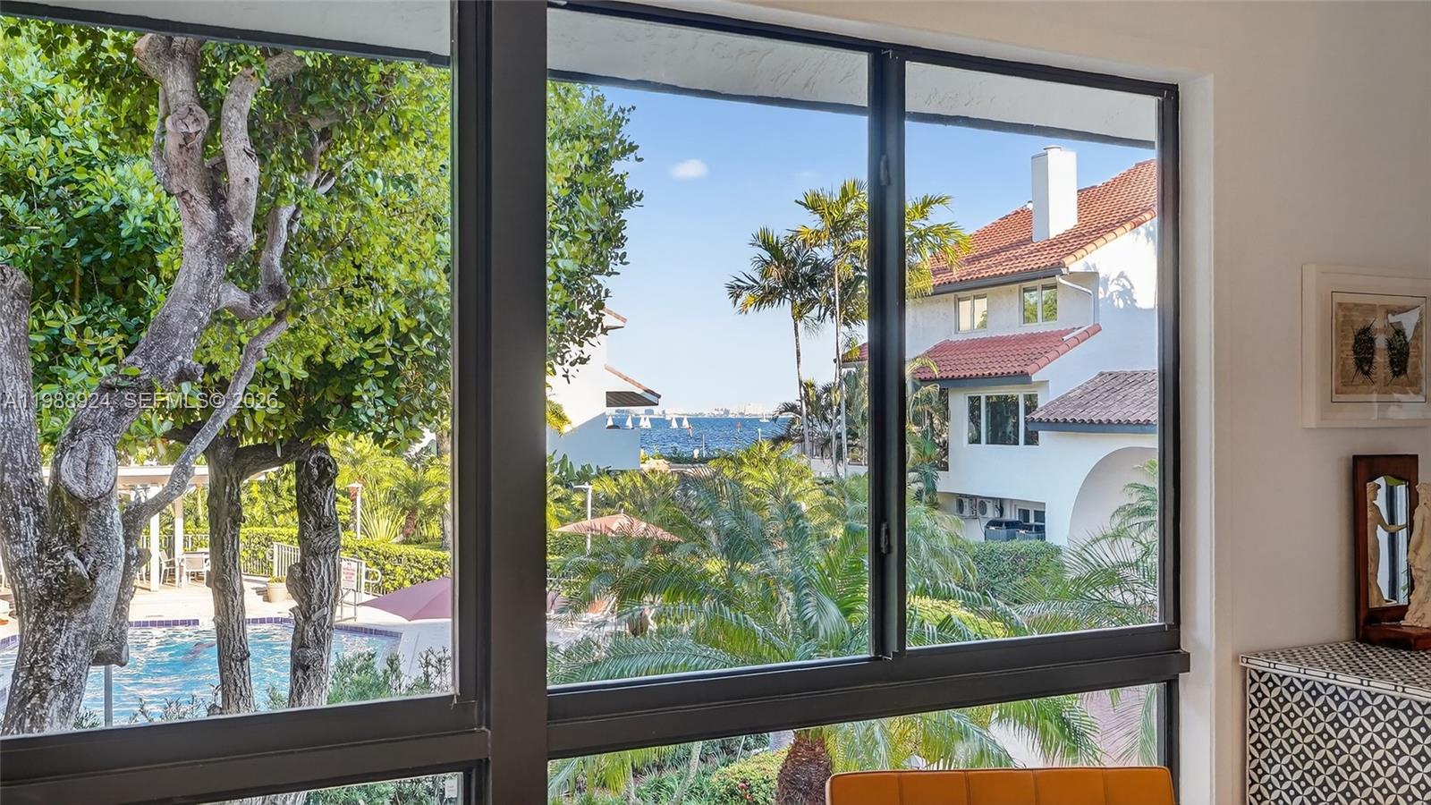 2000 S Bayshore Dr #24 Miami, FL 33133