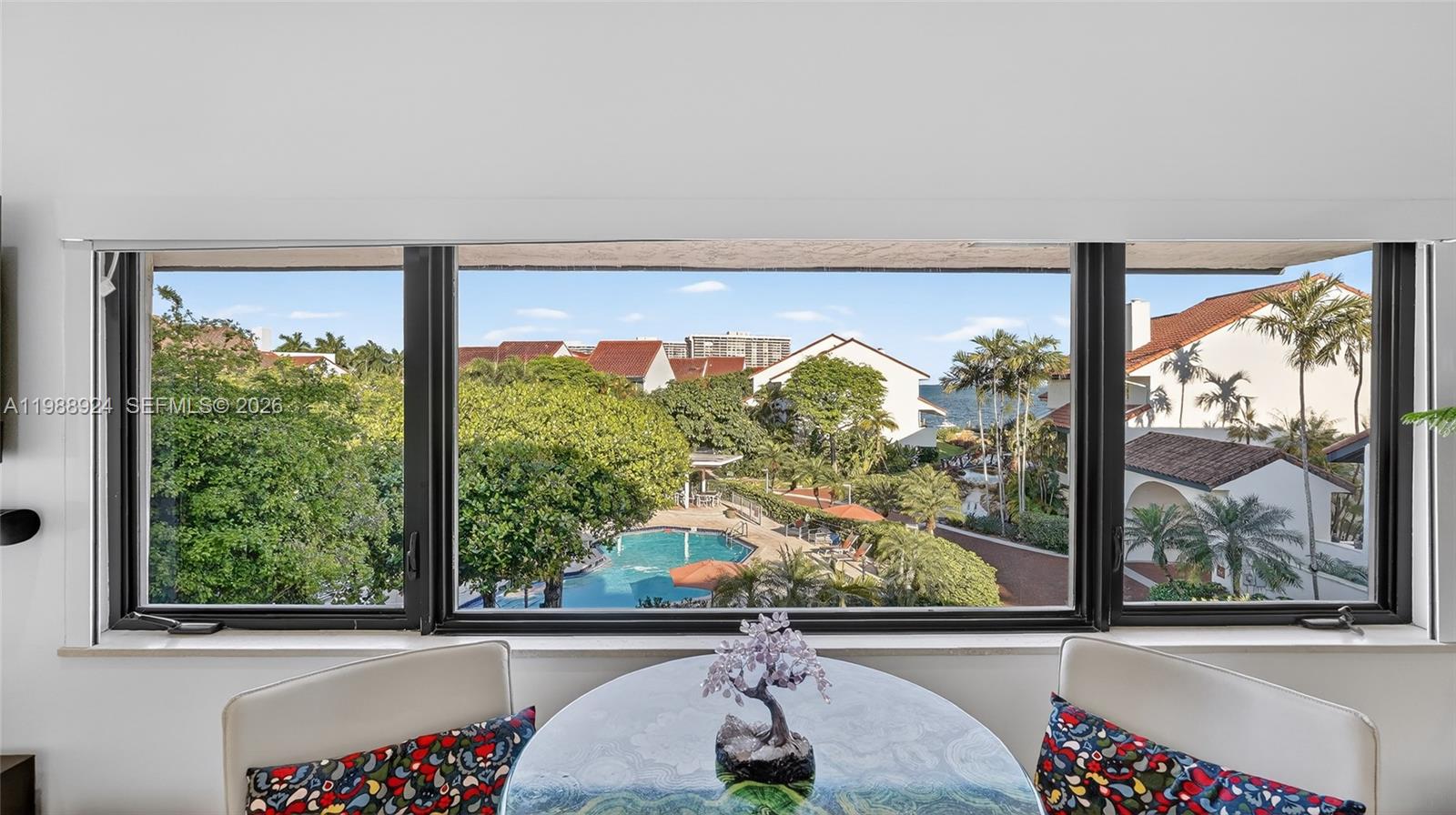 2000 S Bayshore Dr #24 Miami, FL 33133