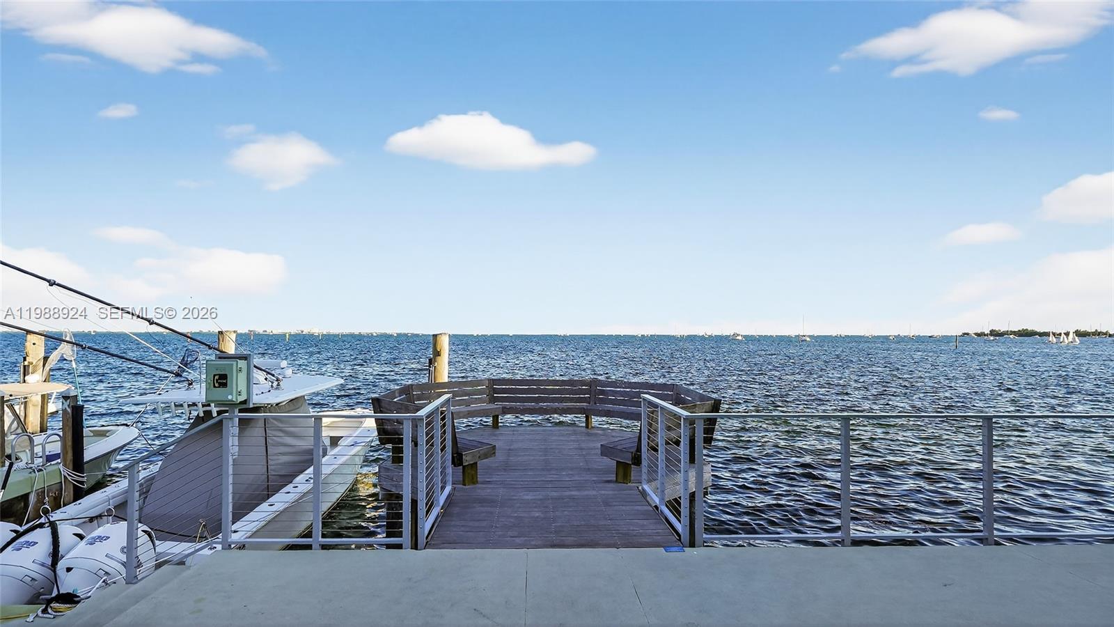 2000 S Bayshore Dr #24 Miami, FL 33133