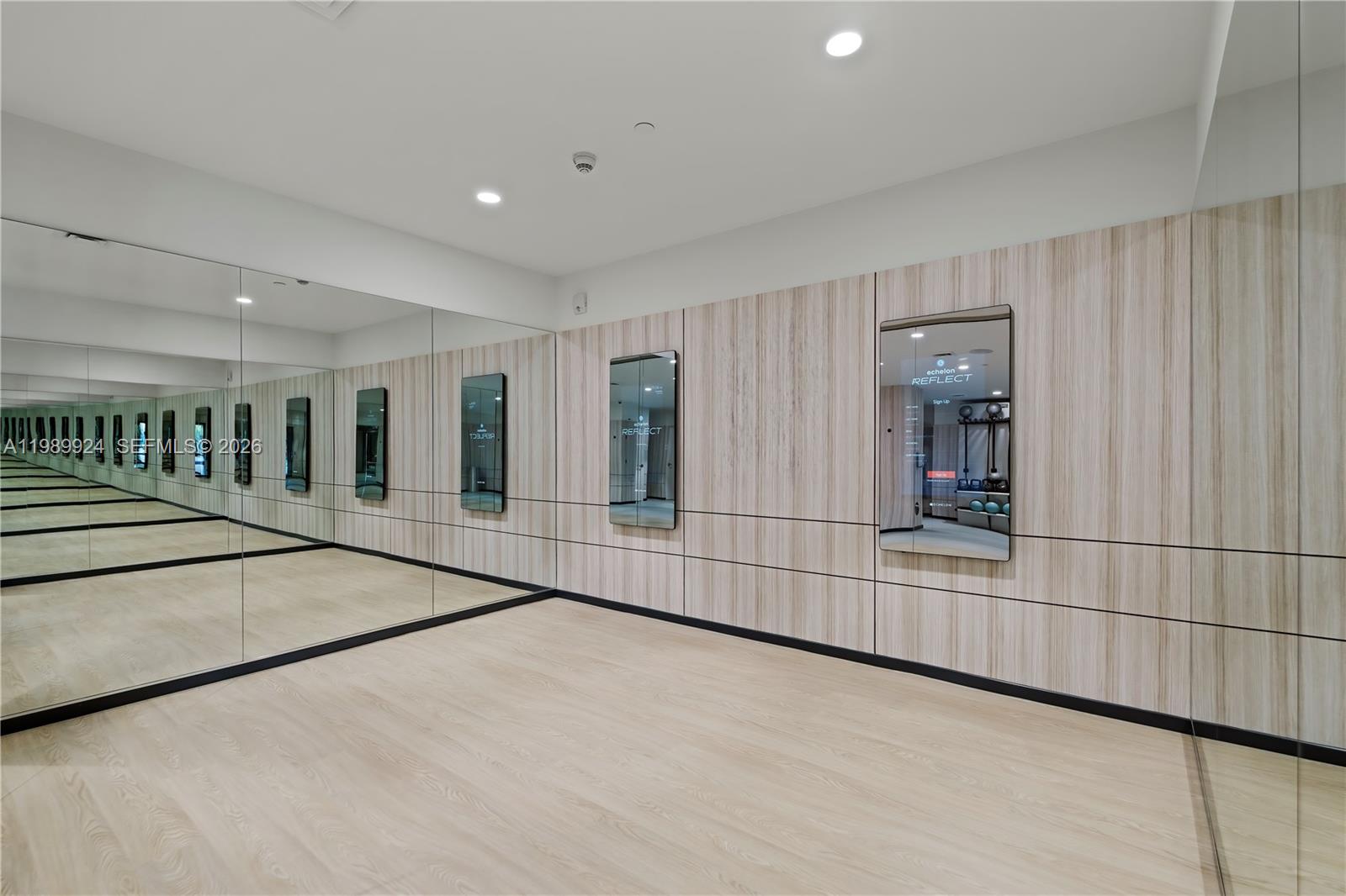 101 Diplomat Pkwy #1808 Hallandale Beach, FL 33009