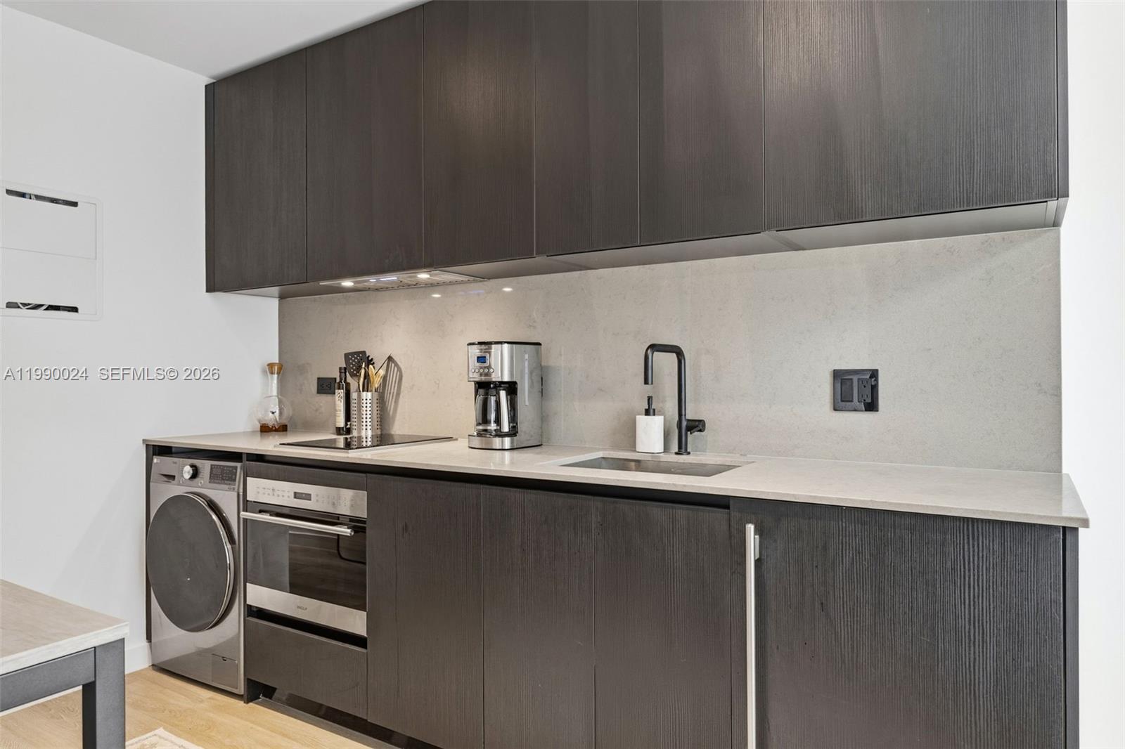 20 NE 11th St #2306A Miami, FL 33132