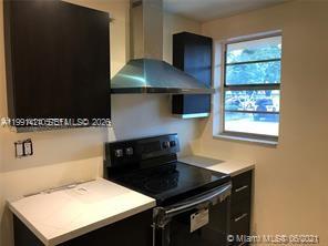 1540 NE 191st St #125