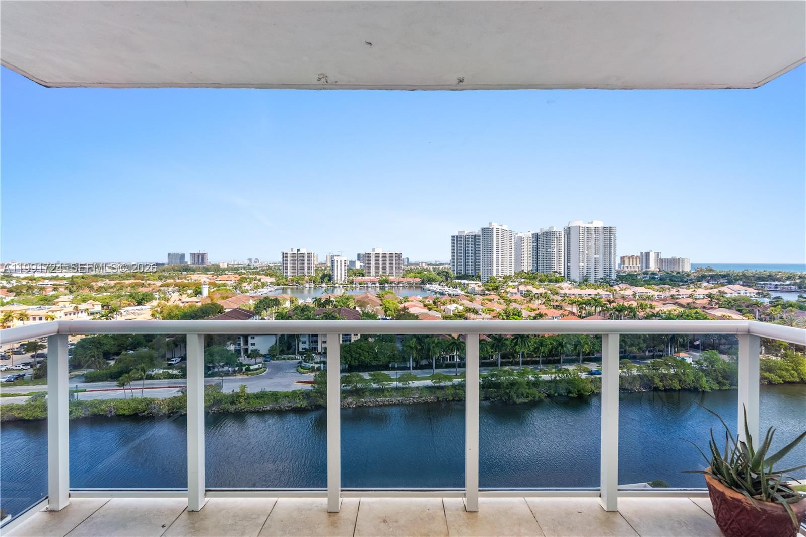 3675 N Country Clb Dr #1501 Aventura, FL 33180