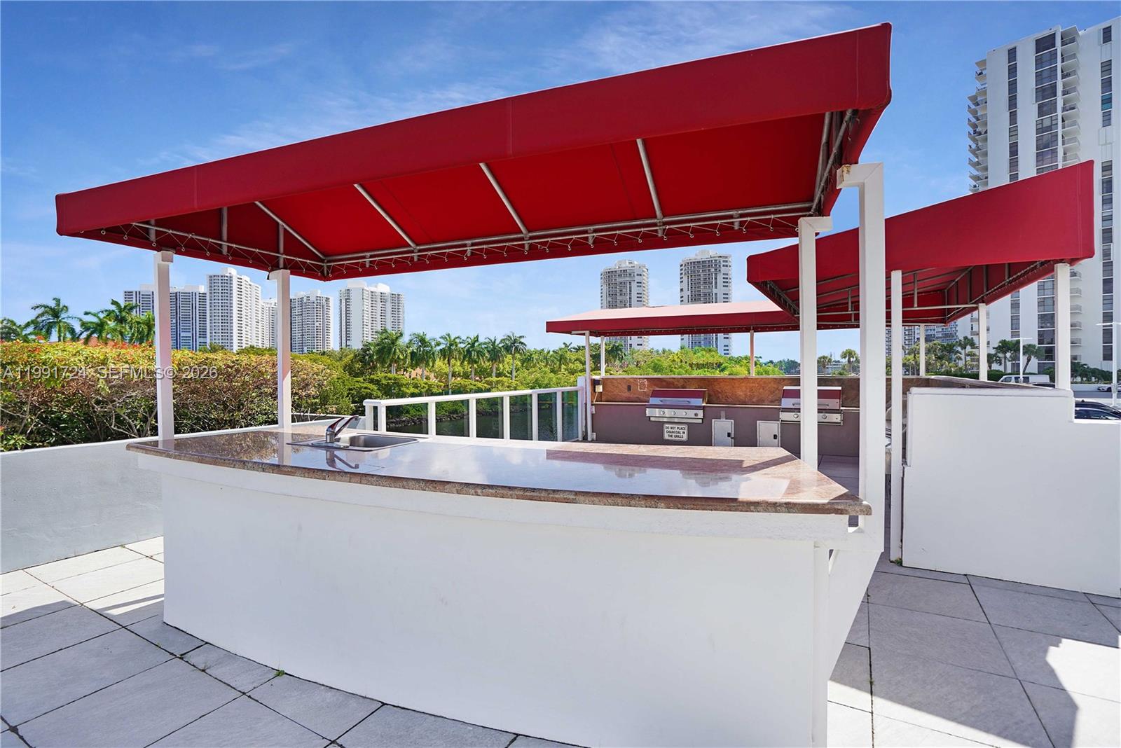 3675 N Country Clb Dr #1501 Aventura, FL 33180