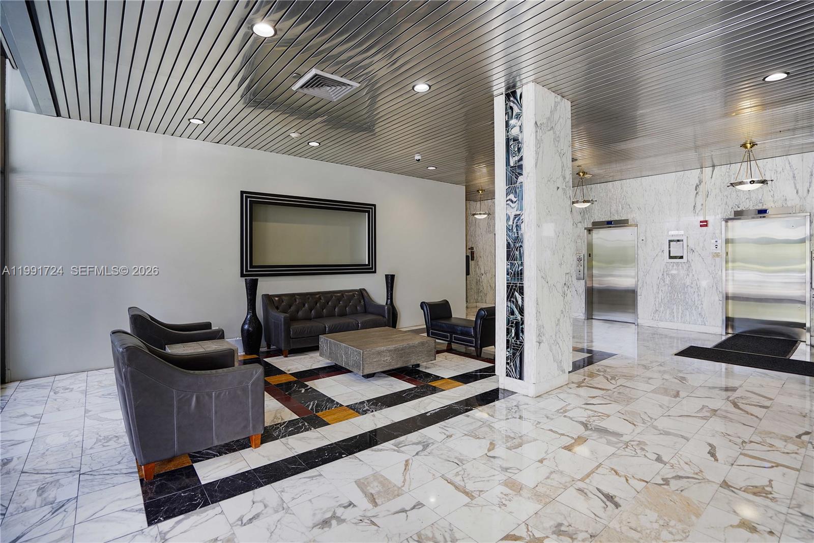 3675 N Country Clb Dr #1501 Aventura, FL 33180