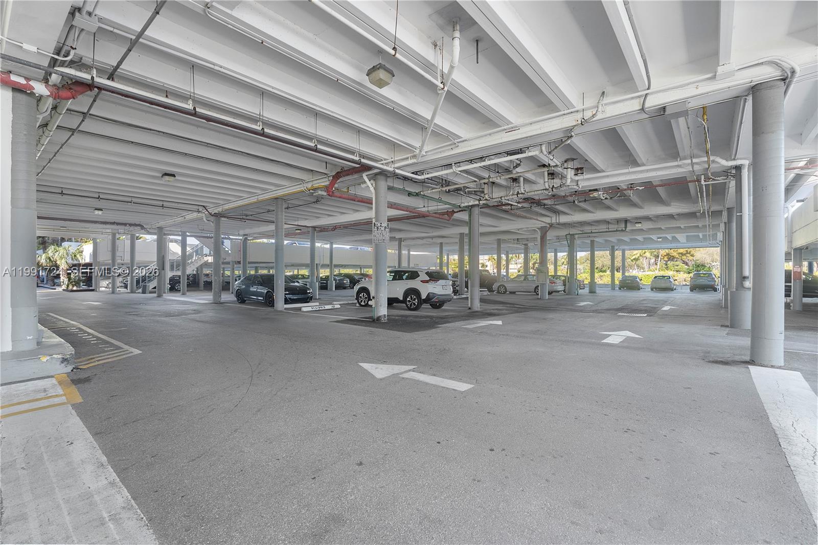 3675 N Country Clb Dr #1501 Aventura, FL 33180