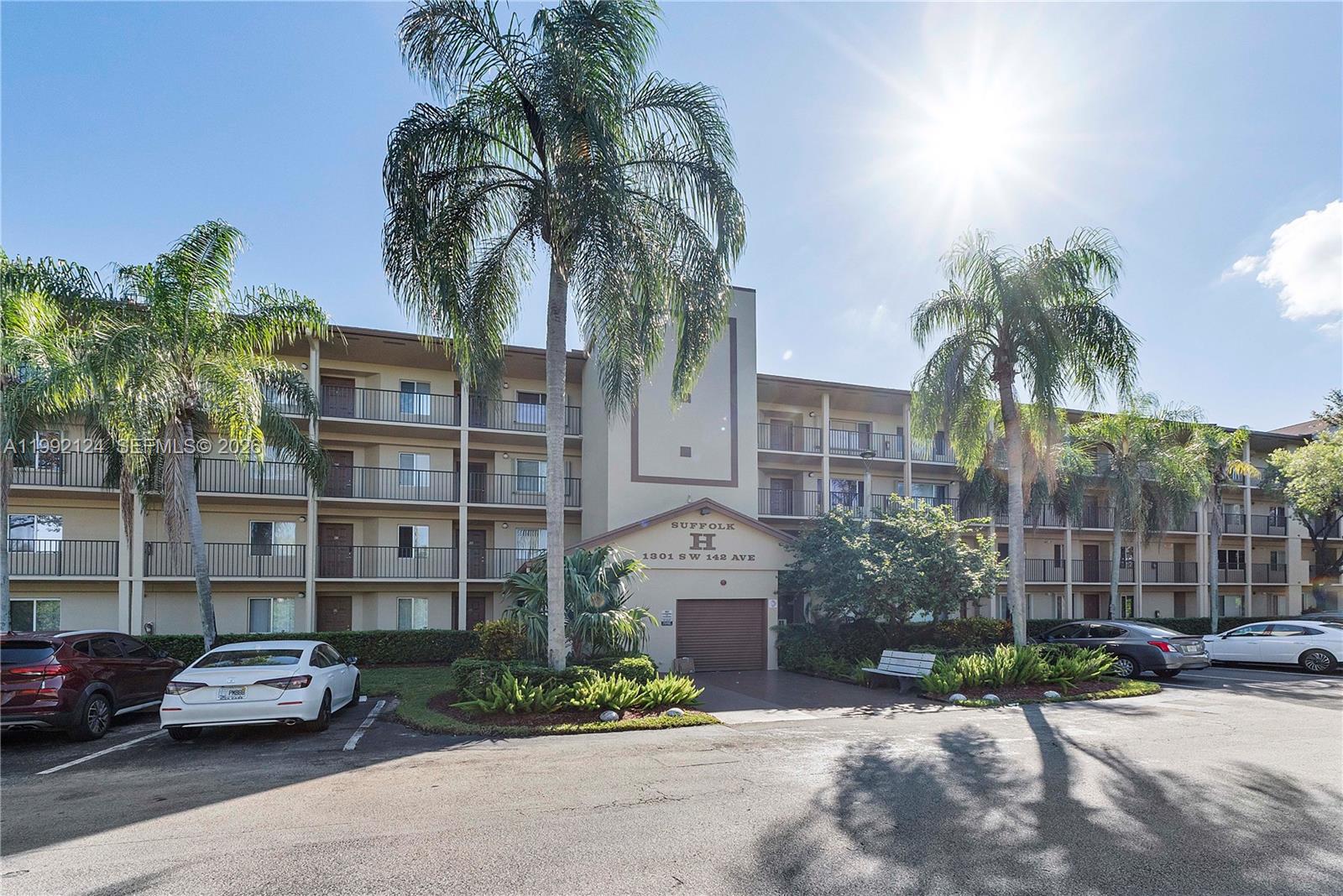 1301 SW 142nd Ave #203H Pembroke Pines, FL 33027