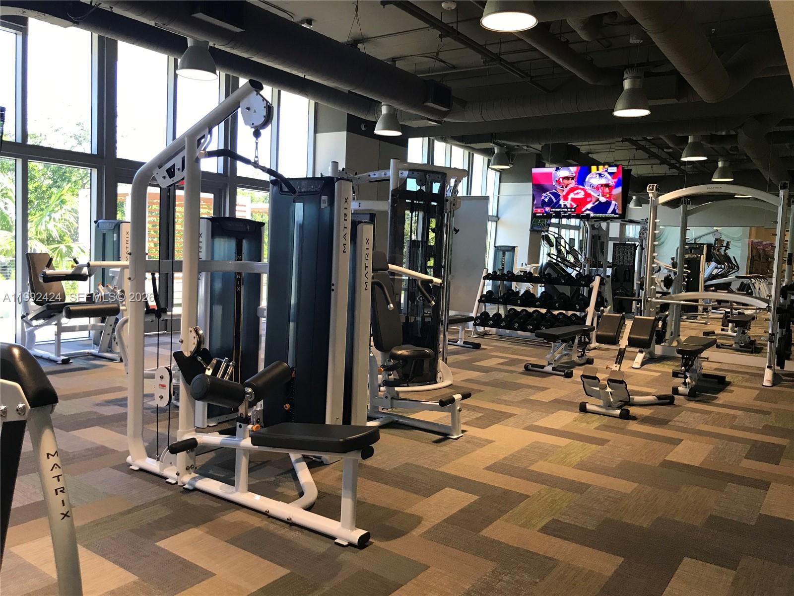 16385 Biscayne Blvd #2206 North Miami Beach, FL 33160