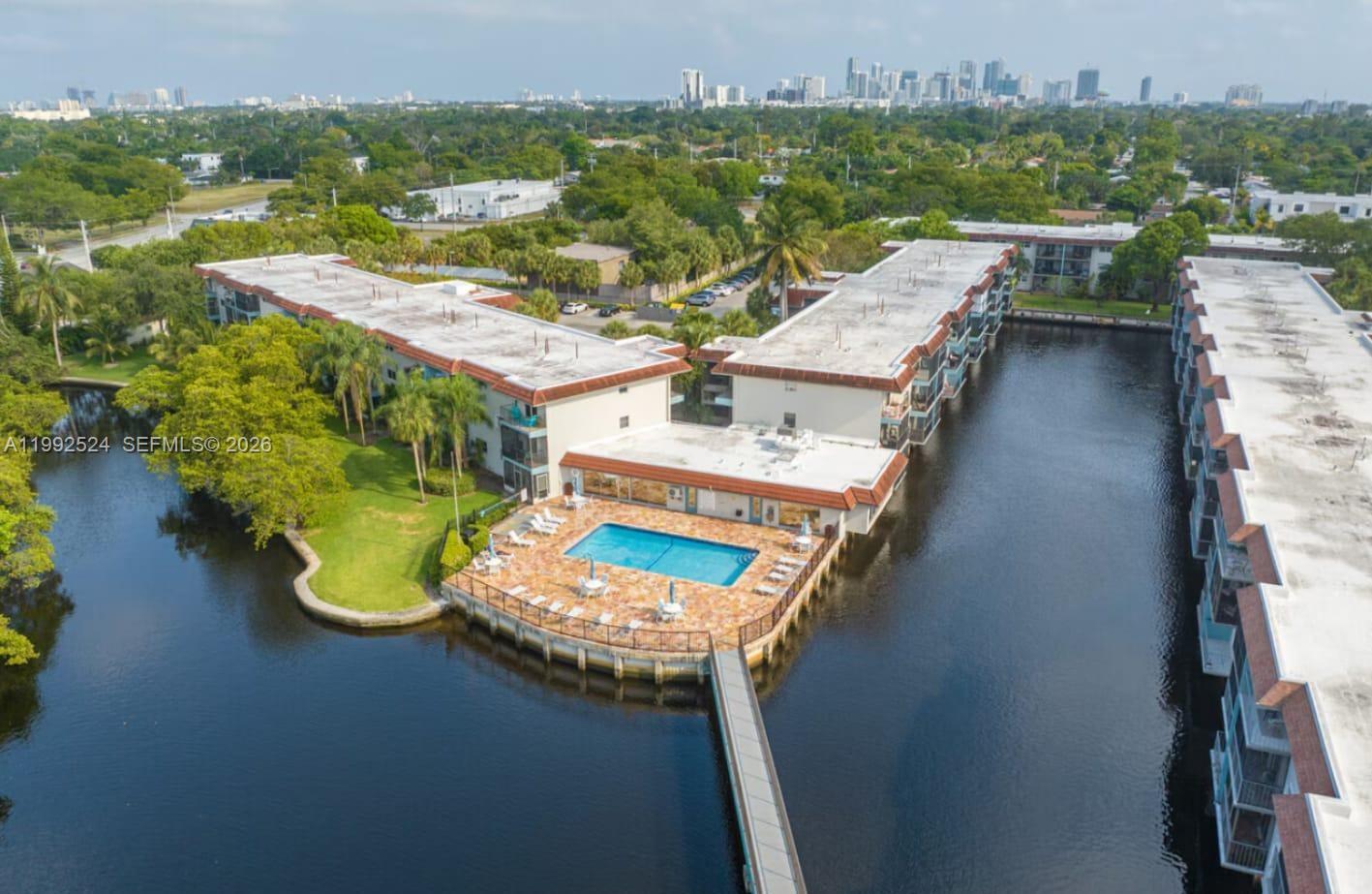 333 NW 17th Ct #203B