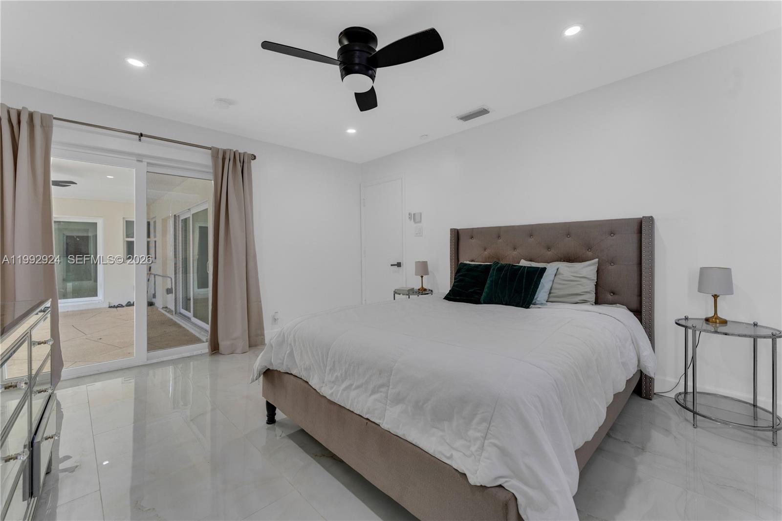 6924 NW 8th Ct Margate, FL 33063