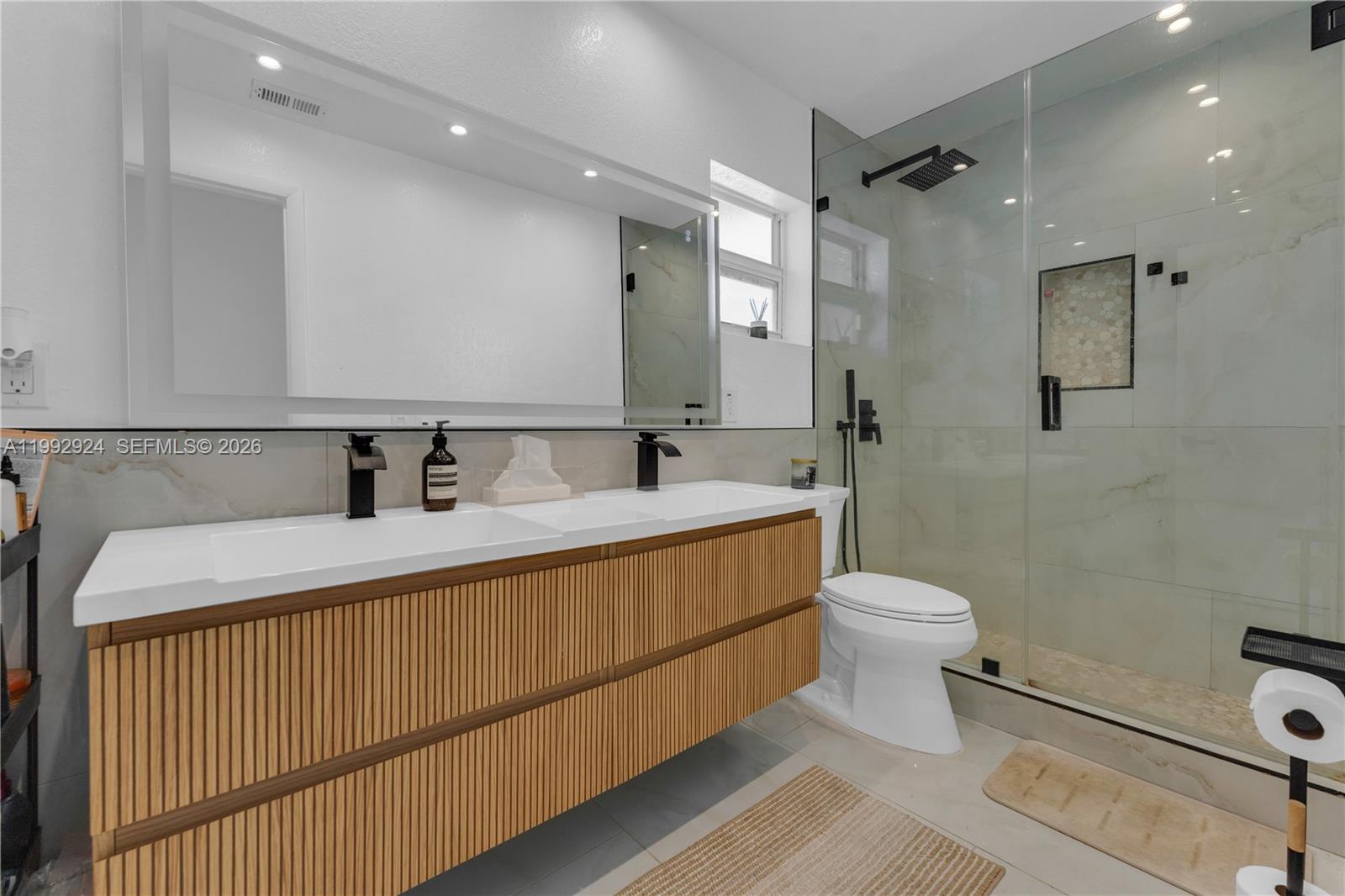 6924 NW 8th Ct Margate, FL 33063