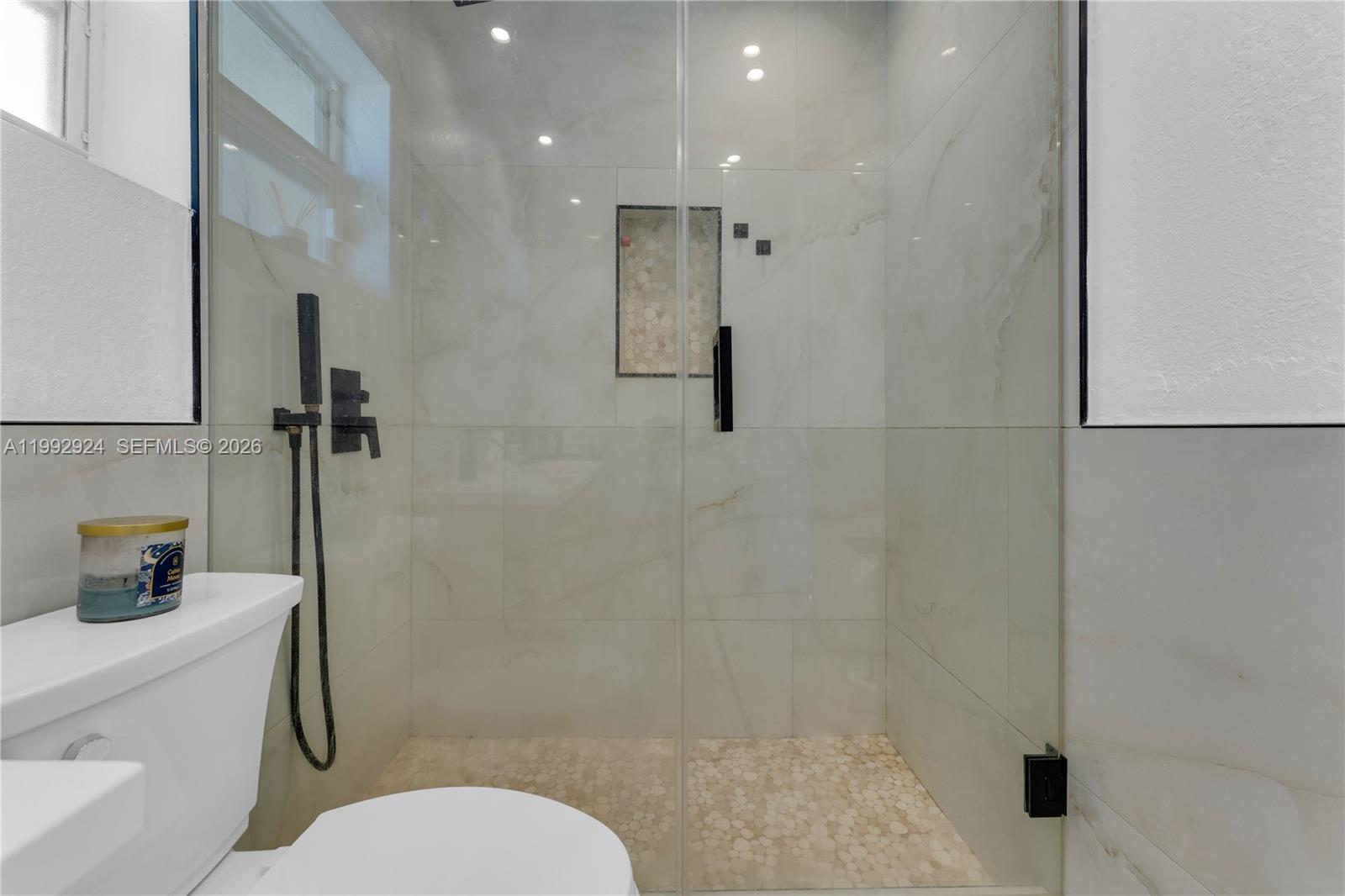 6924 NW 8th Ct Margate, FL 33063