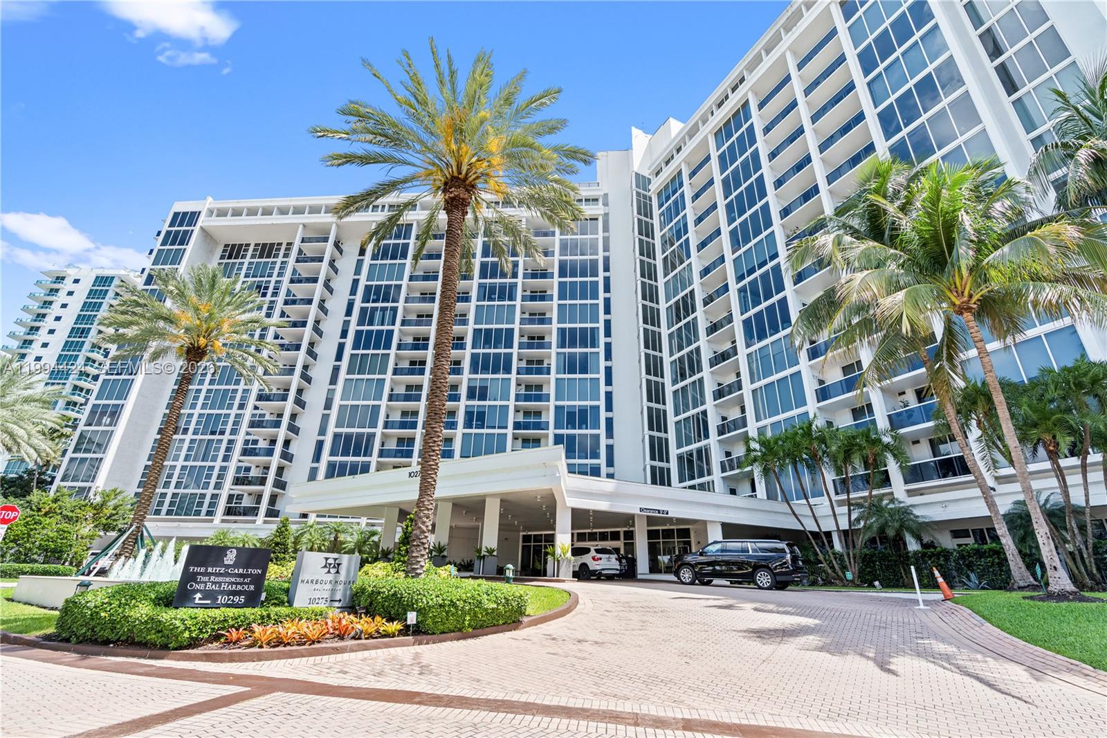 image Harbour House25