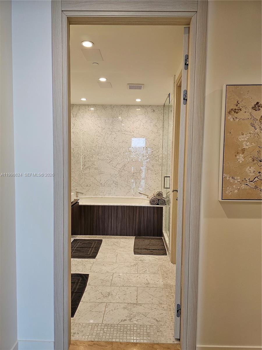 image Brickell Flatiron23