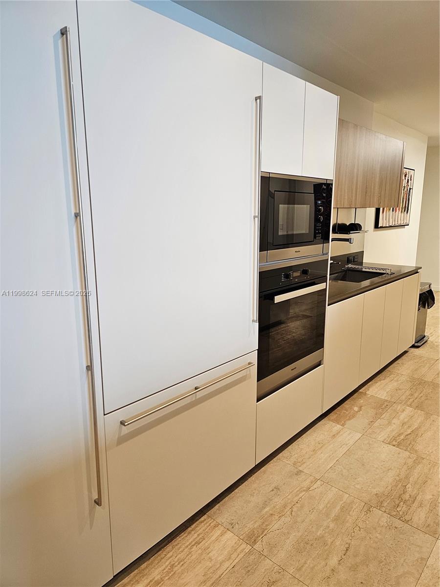 image Brickell Flatiron37