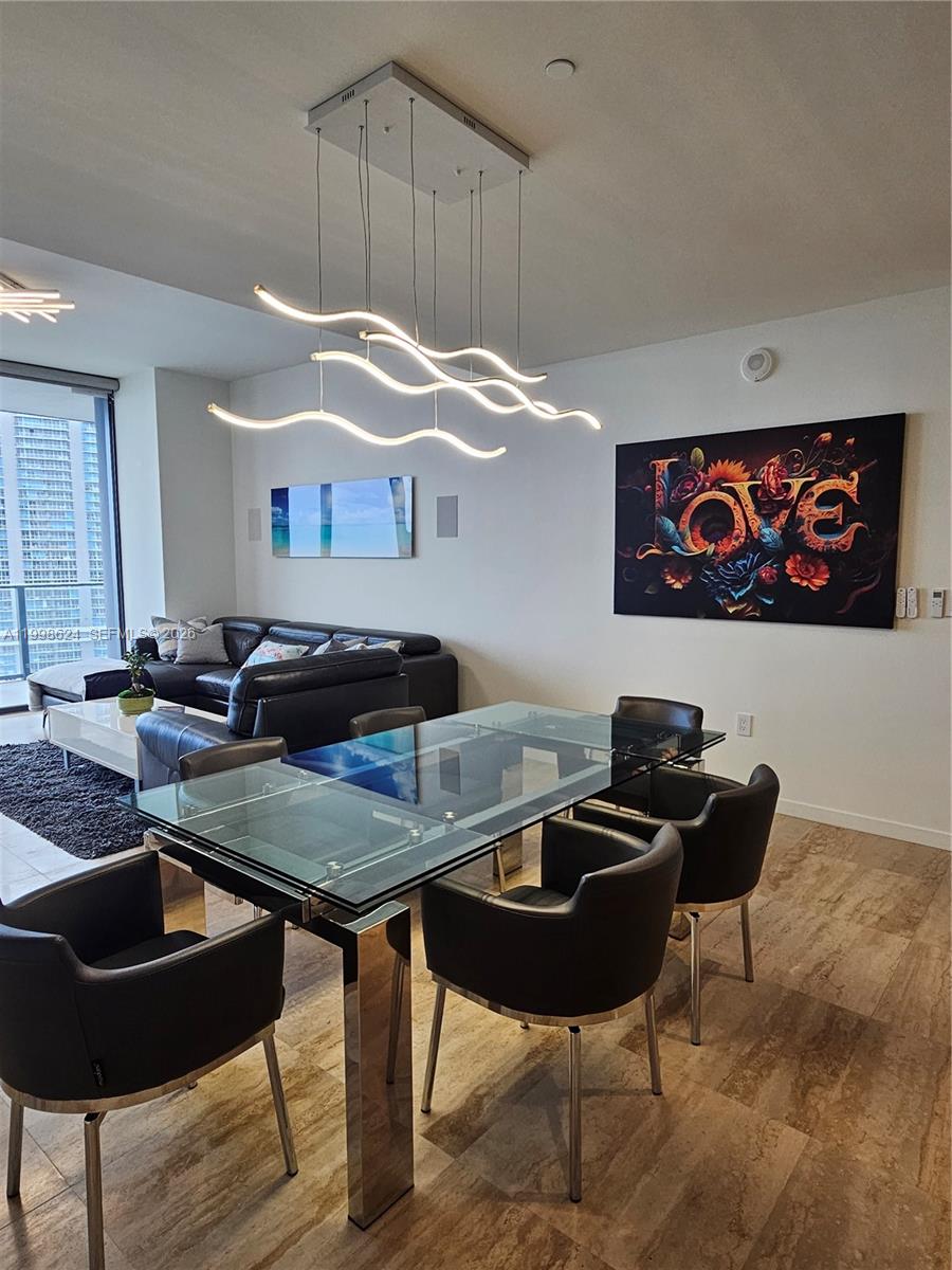 image Brickell Flatiron62
