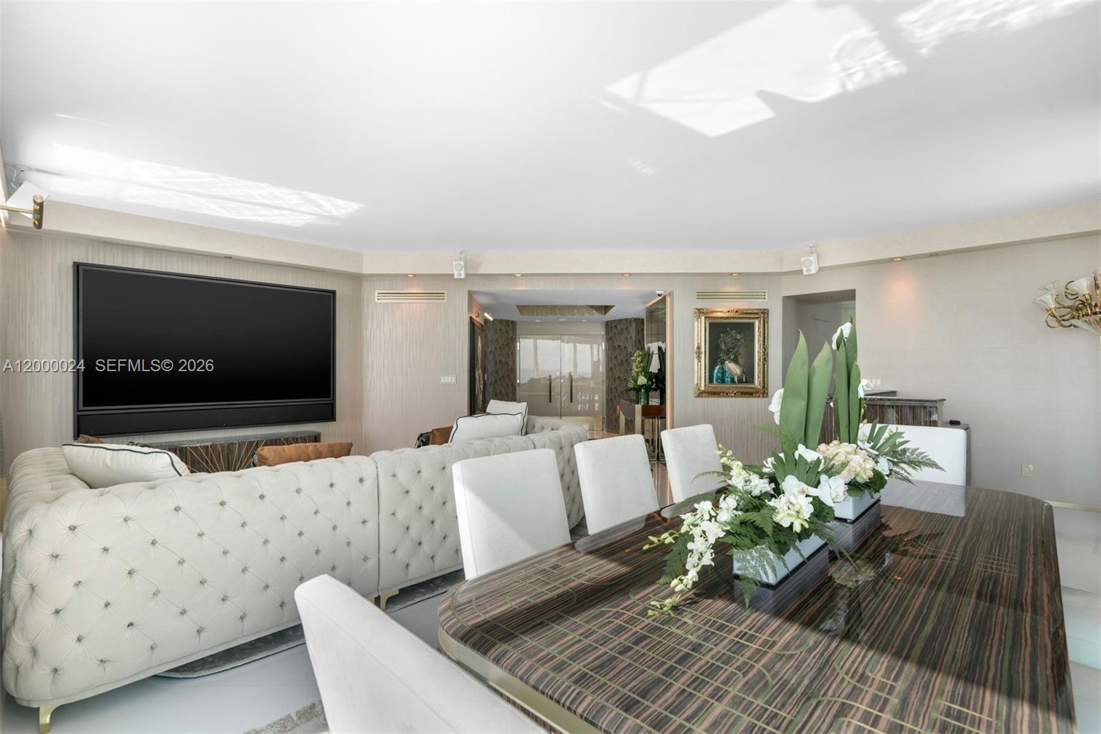 300 S Pointe Dr #1501 Miami Beach, FL 33139