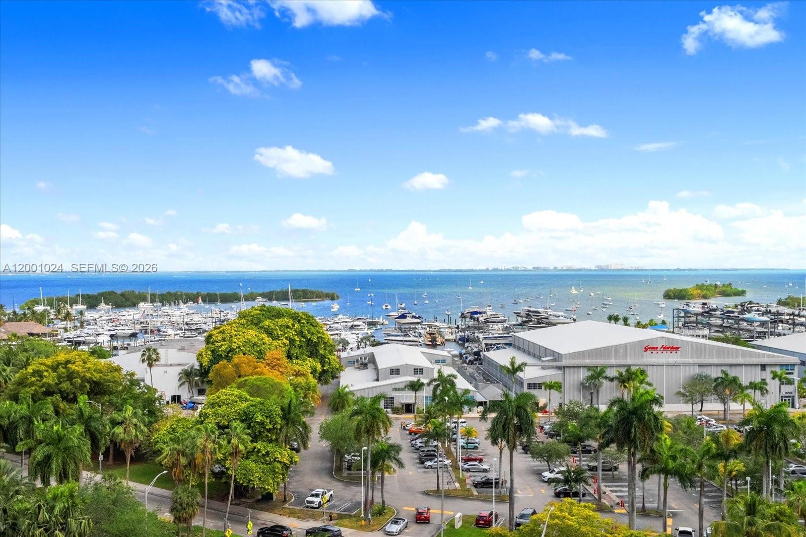 image Mr. C Residences | Bayshore16