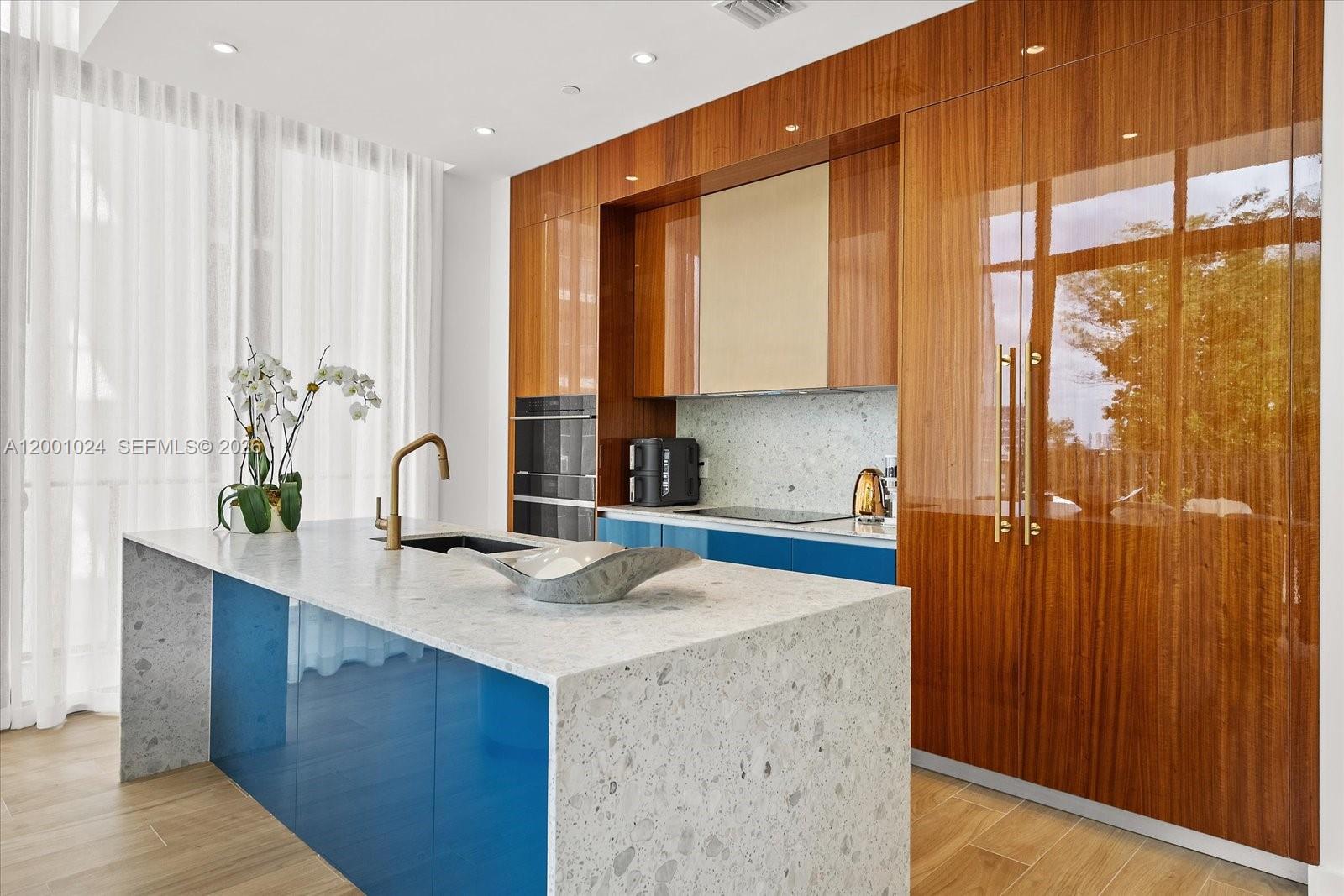 image Mr. C Residences | Bayshore3
