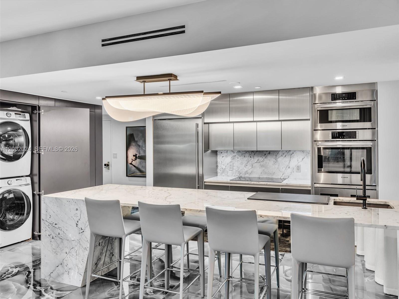 475 Brickell Ave #2715 Miami, FL 33131