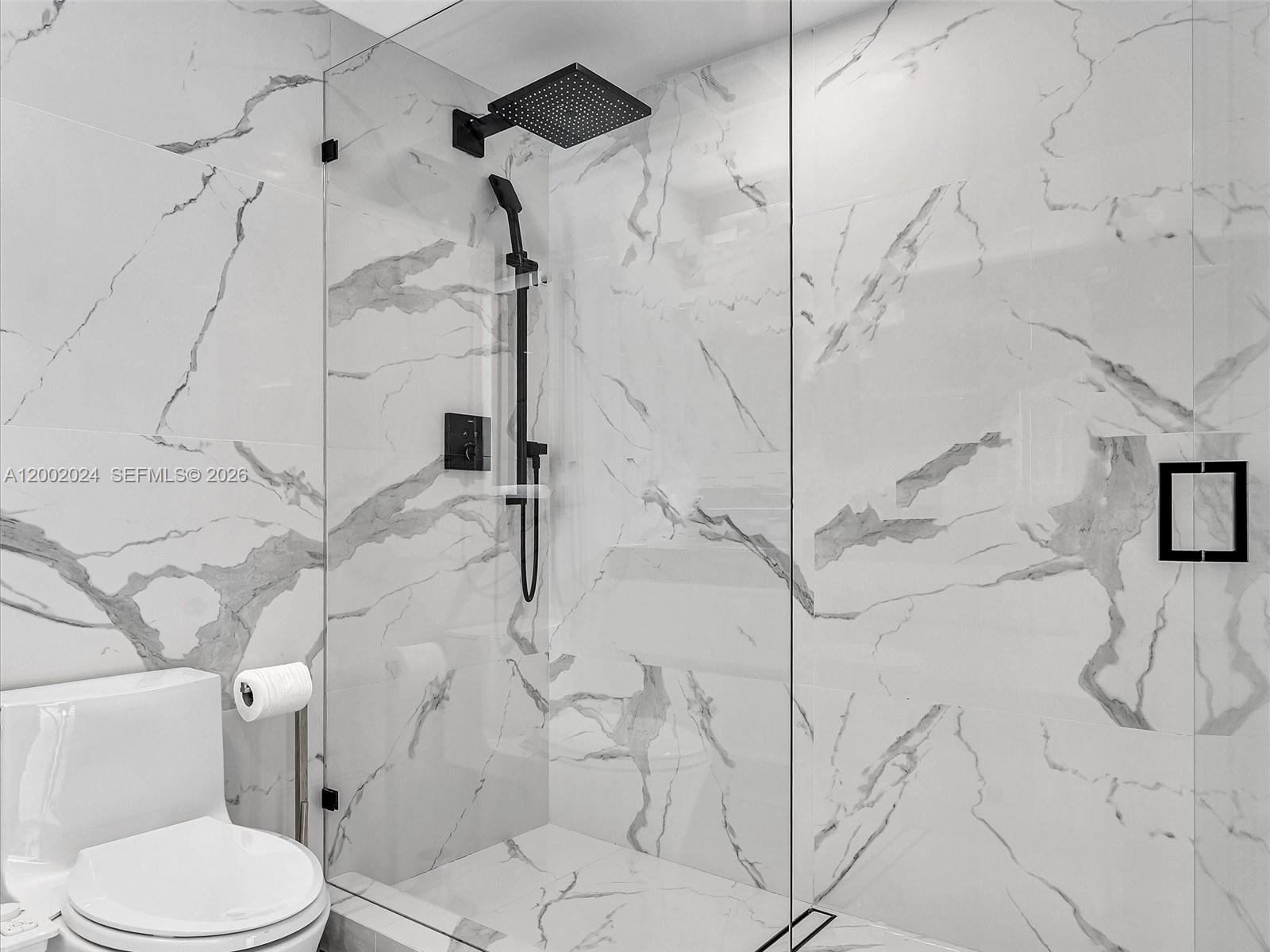 475 Brickell Ave #2715 Miami, FL 33131