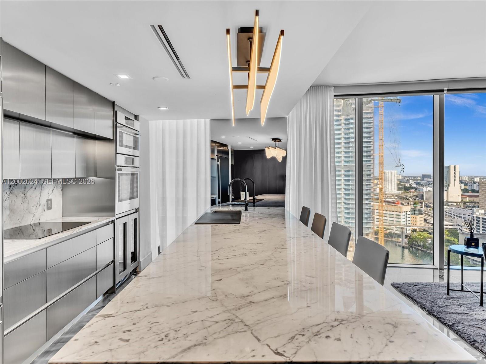 475 Brickell Ave #2715 Miami, FL 33131