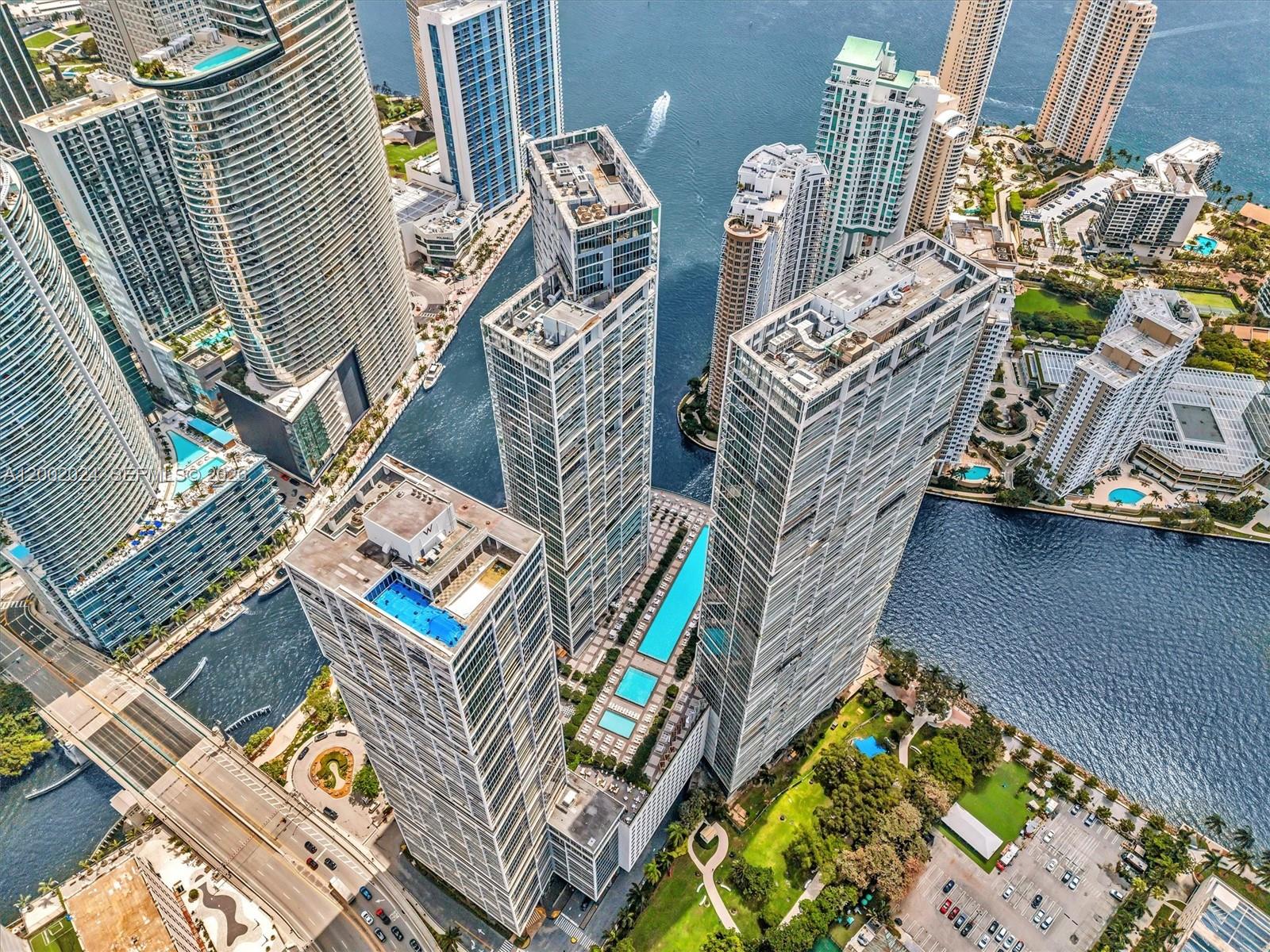475 Brickell Ave #2715 Miami, FL 33131