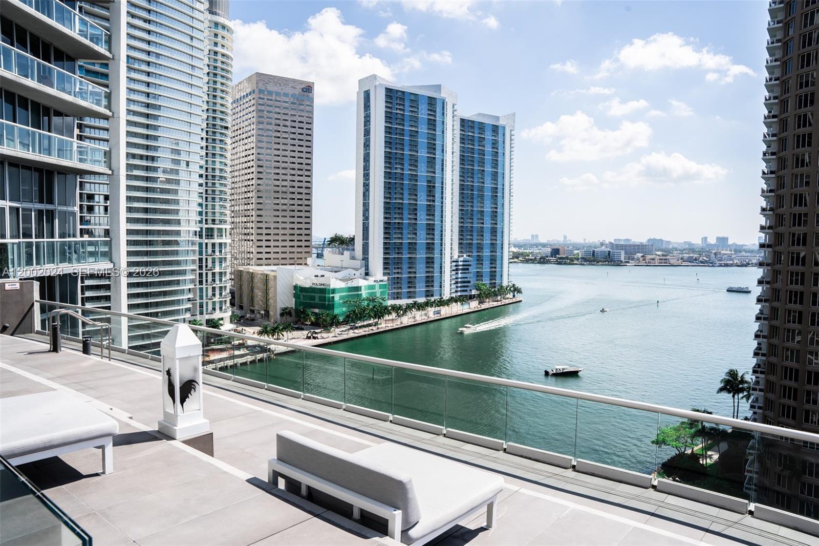 475 Brickell Ave #2715 Miami, FL 33131