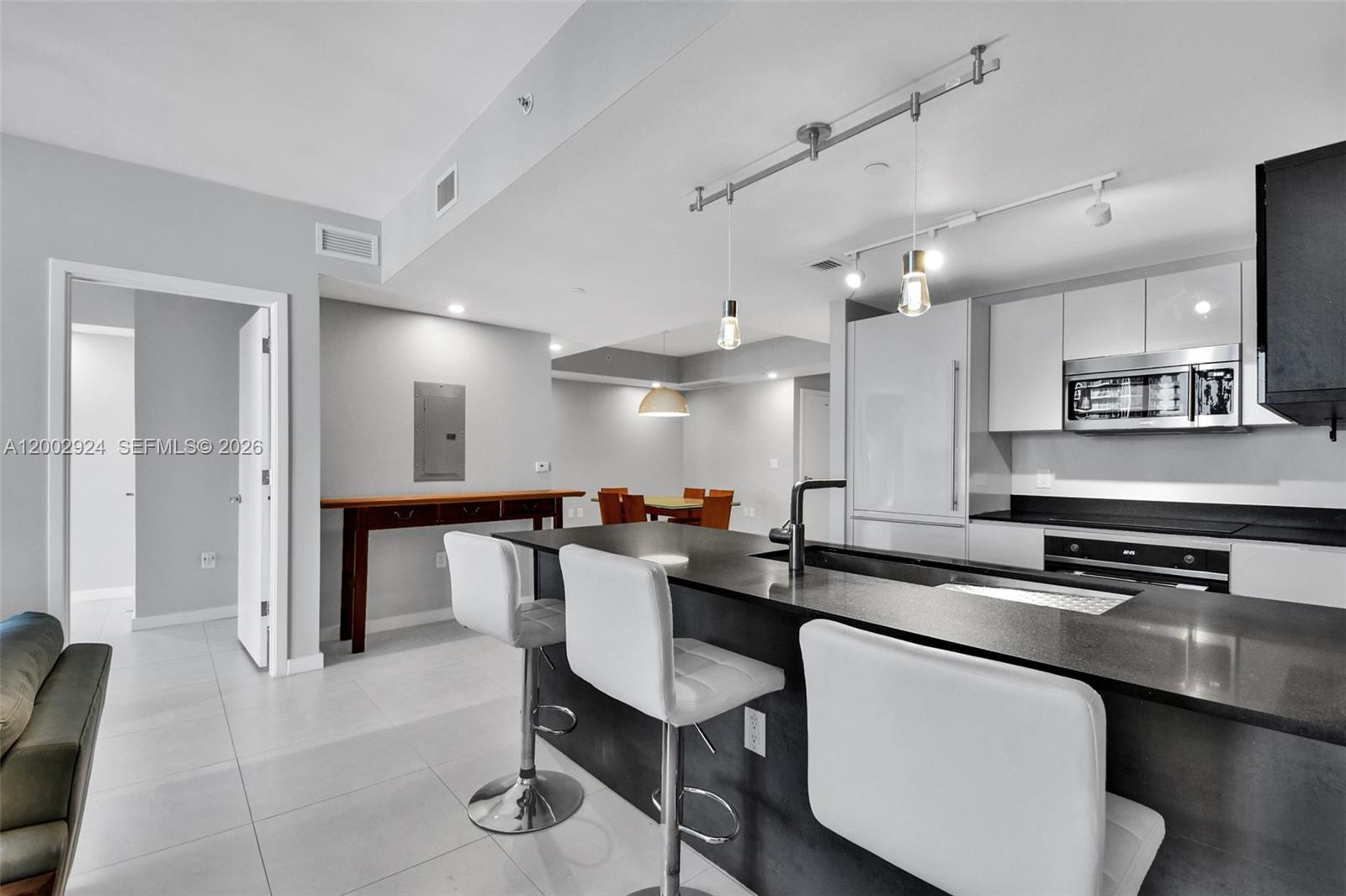 image 1010 Brickell11