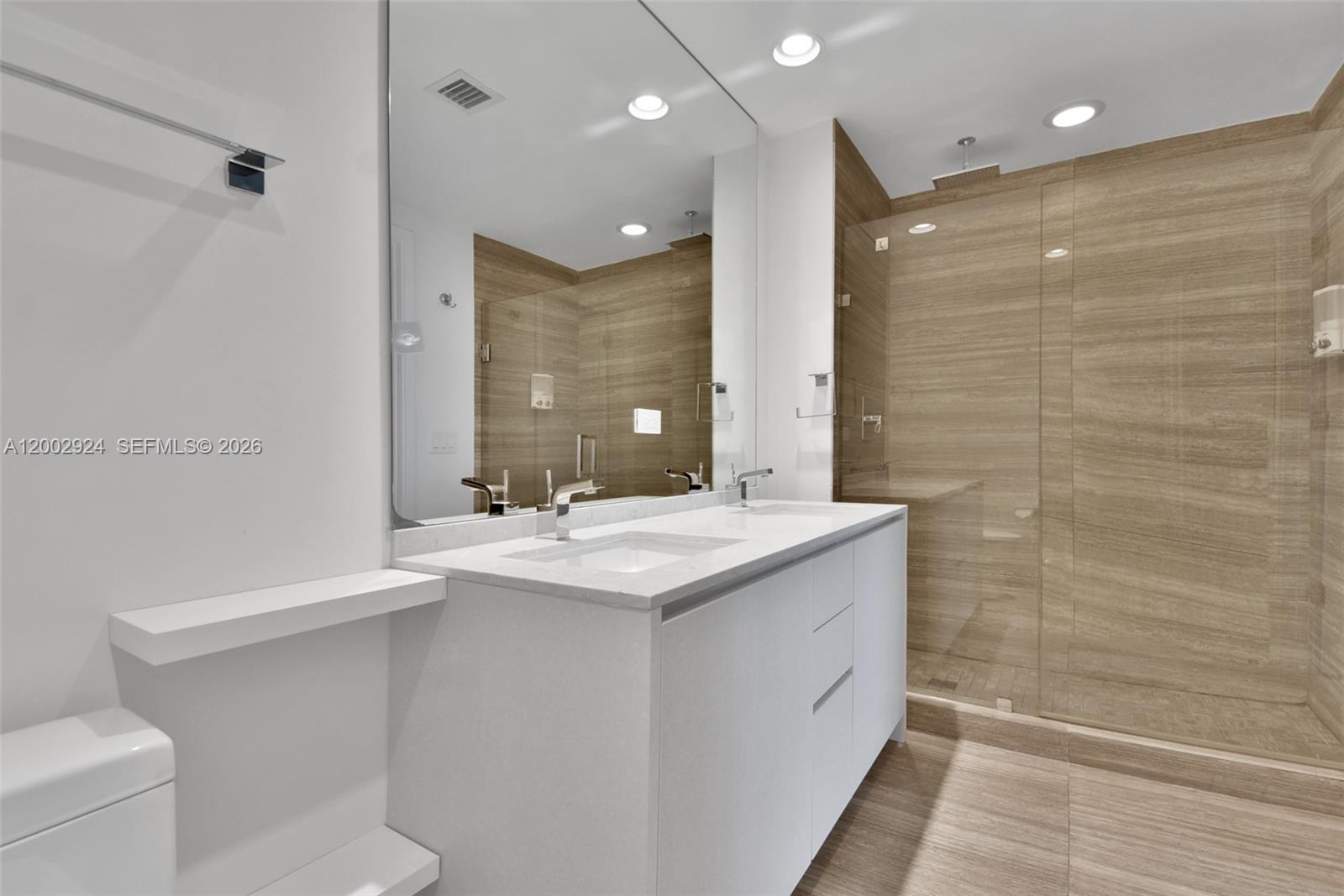 image 1010 Brickell21