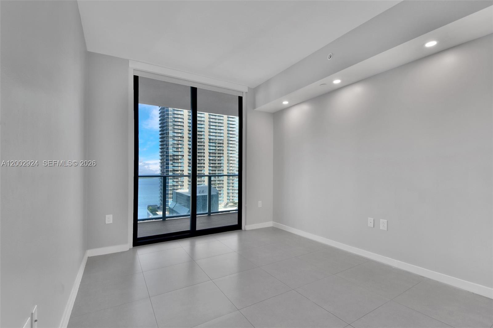image 1010 Brickell23