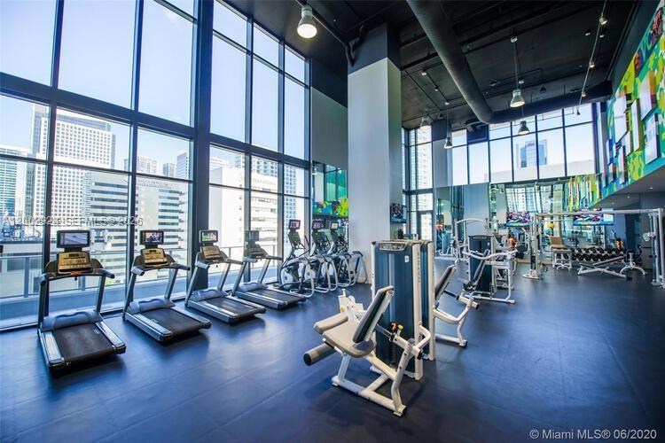 image 1010 Brickell36