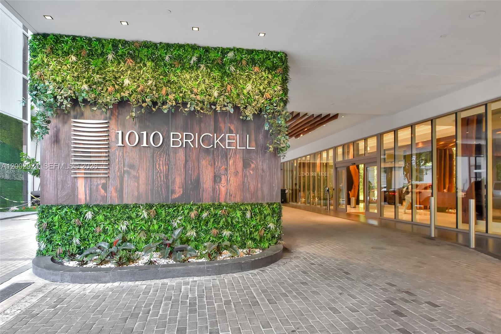image 1010 Brickell43