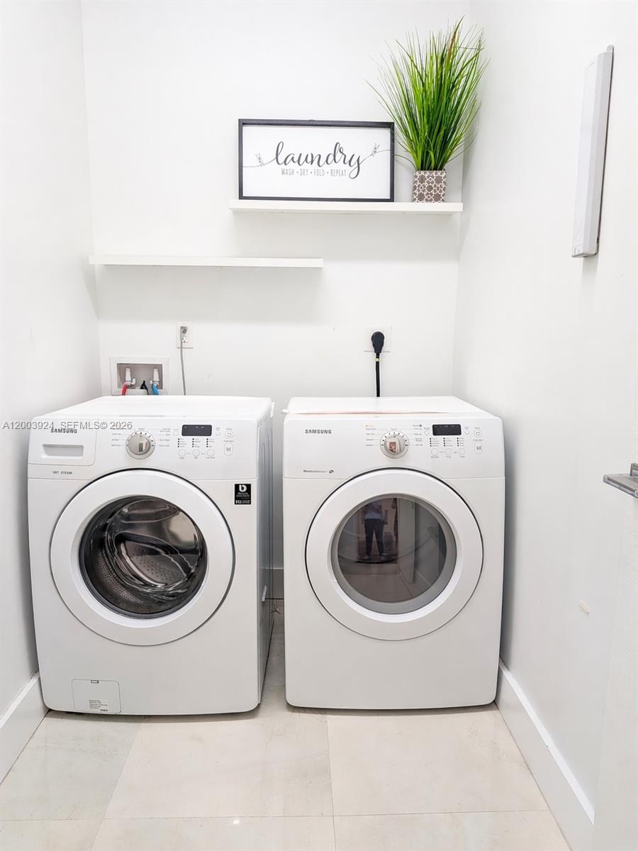 471 SW 30th Rd Miami, FL 33129