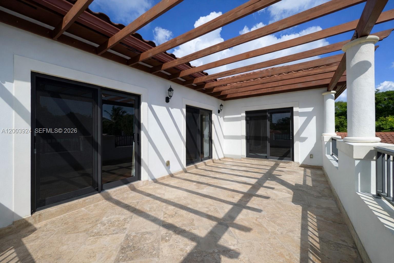 471 SW 30th Rd Miami, FL 33129