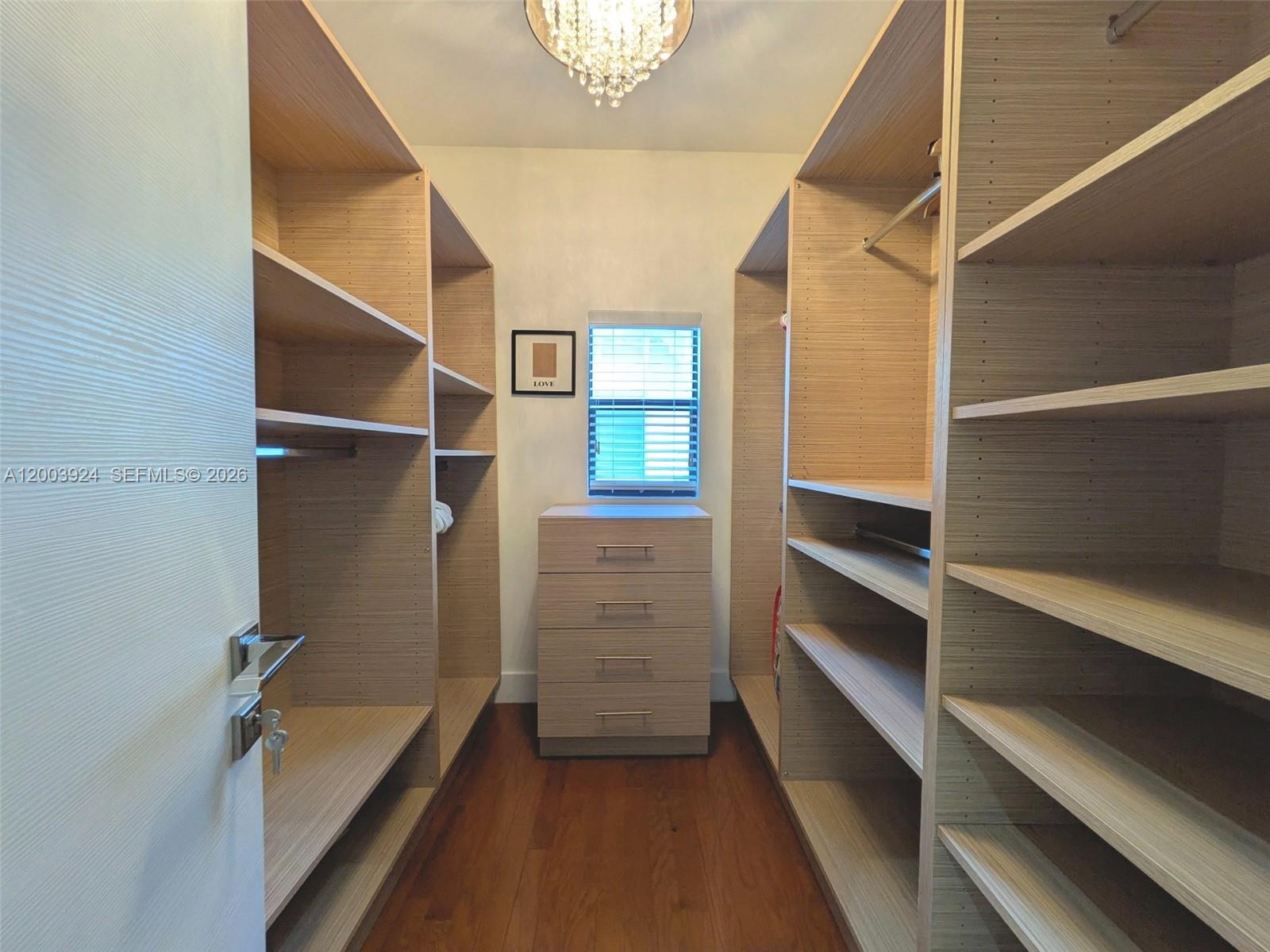 471 SW 30th Rd Miami, FL 33129