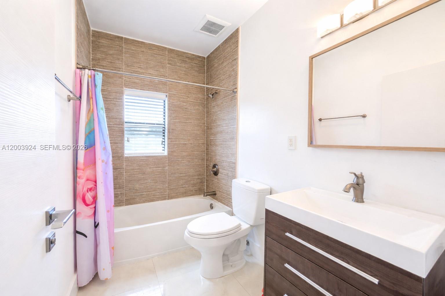 471 SW 30th Rd Miami, FL 33129