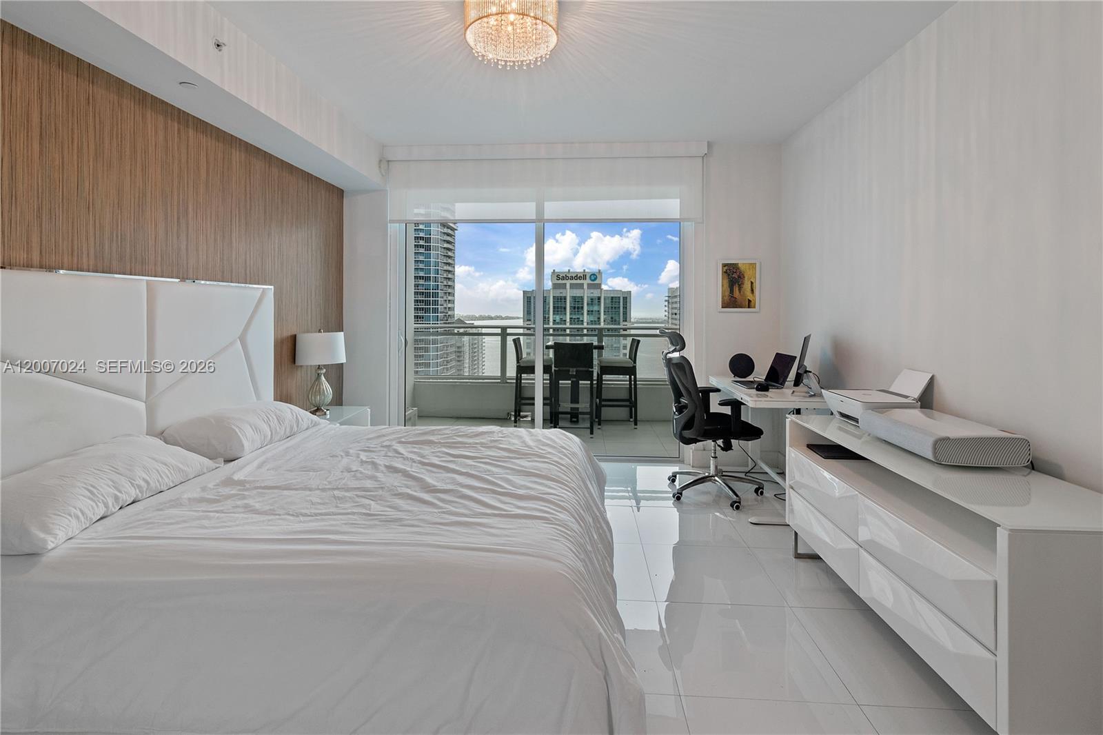 image The Bond on Brickell11