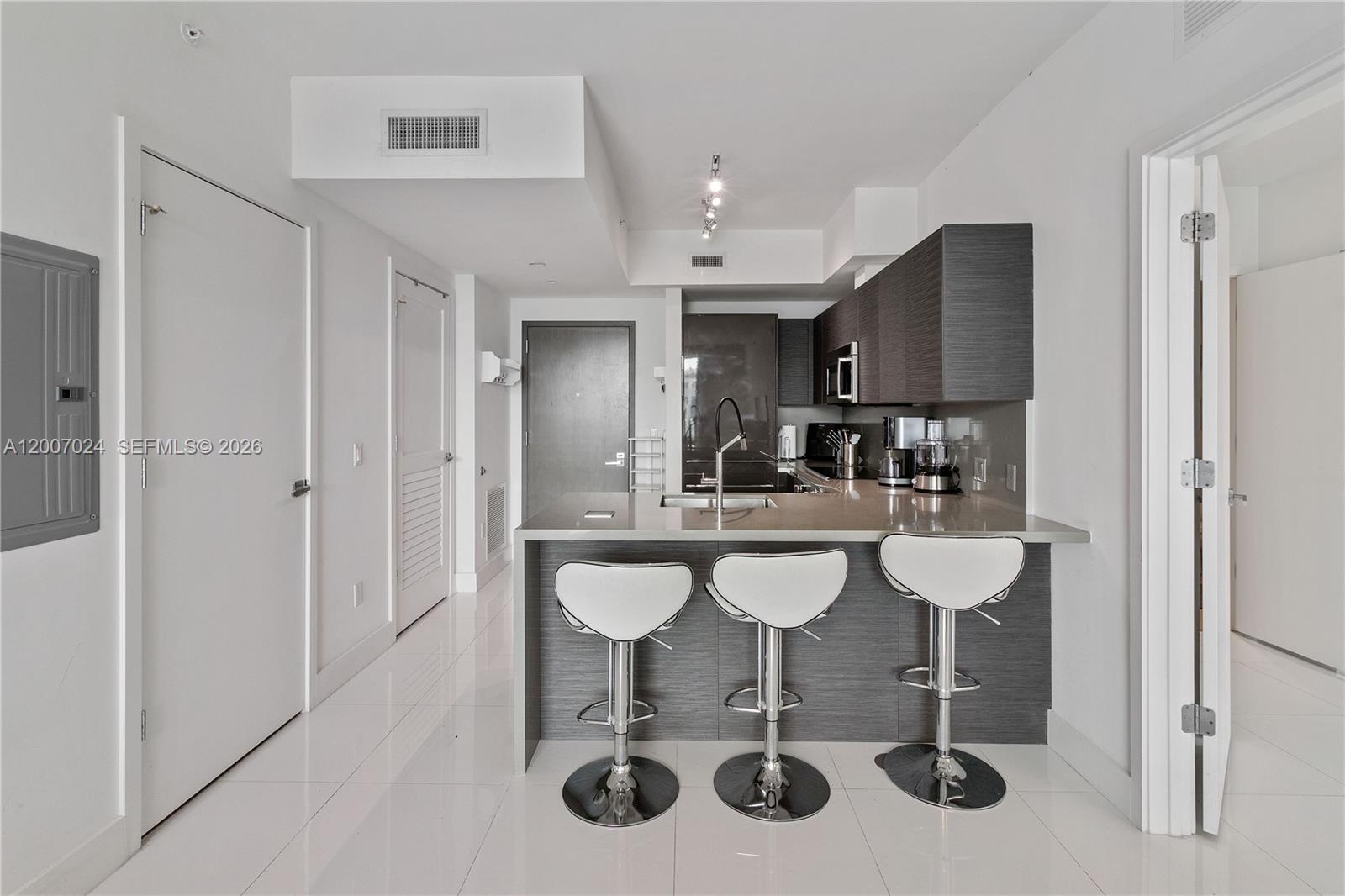 image The Bond on Brickell6