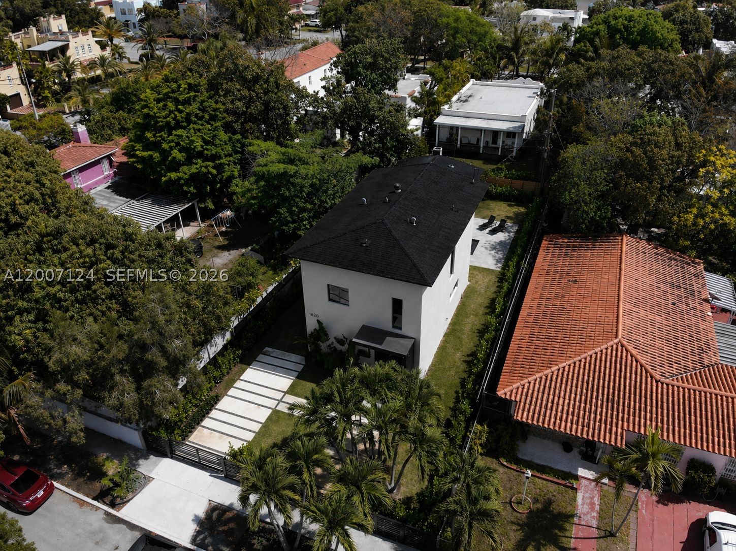 1820 SW 10th St Miami, FL 33135