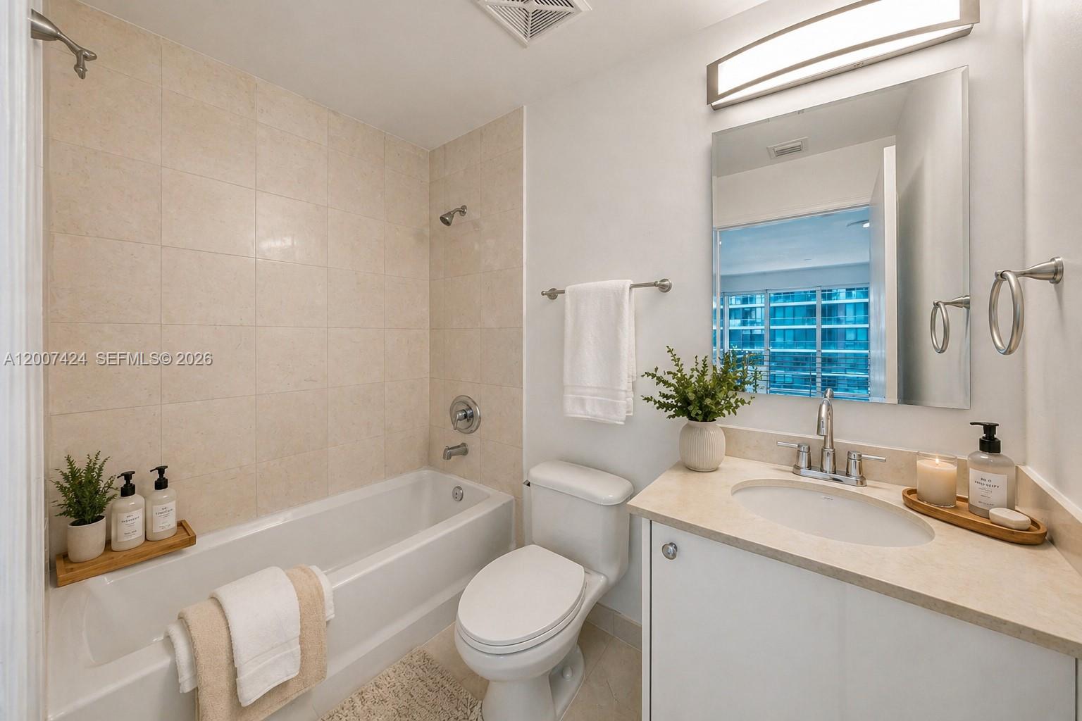 image Infinity at Brickell23