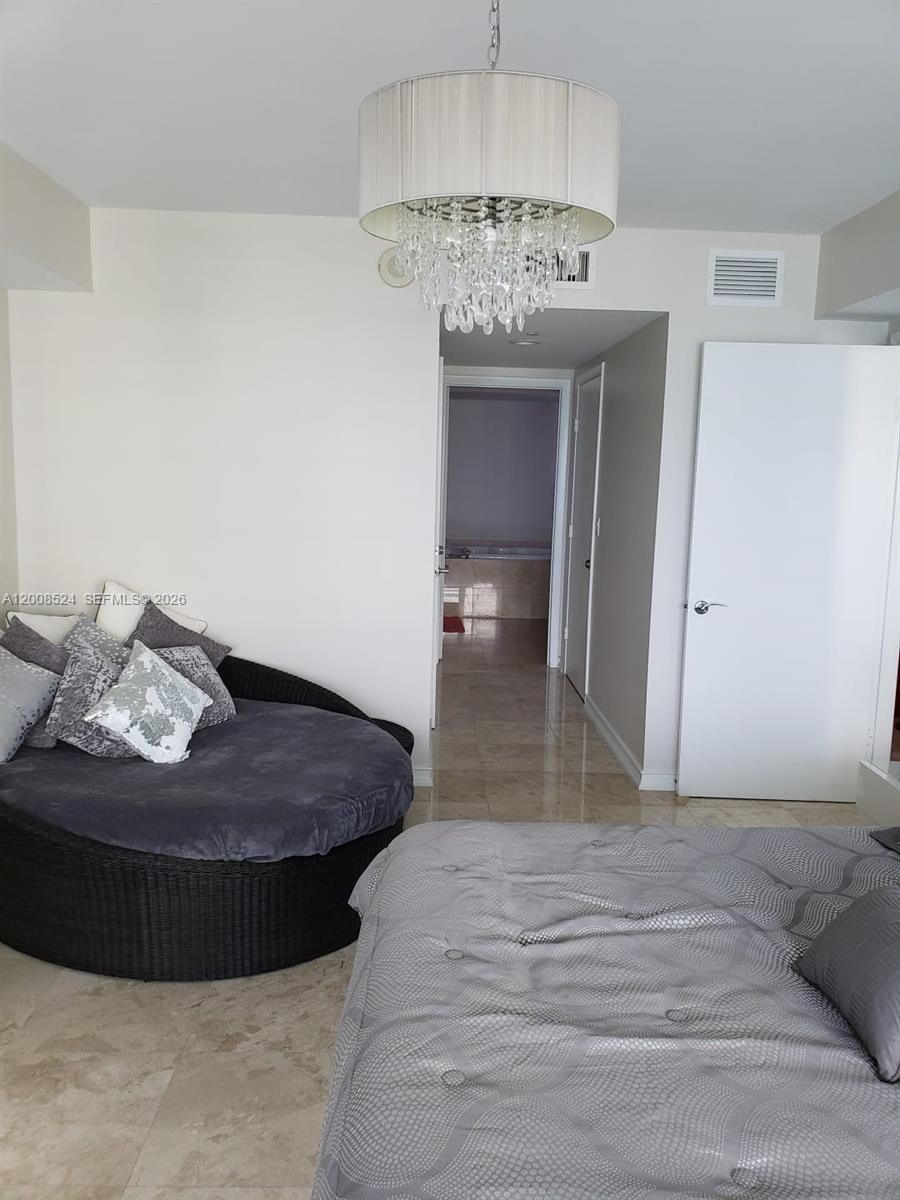 image Beach Club 210