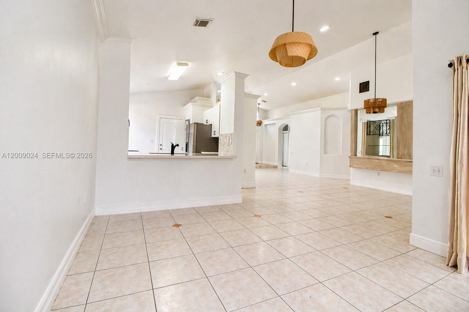 9437 SW 183rd Ter Palmetto Bay, FL 33157