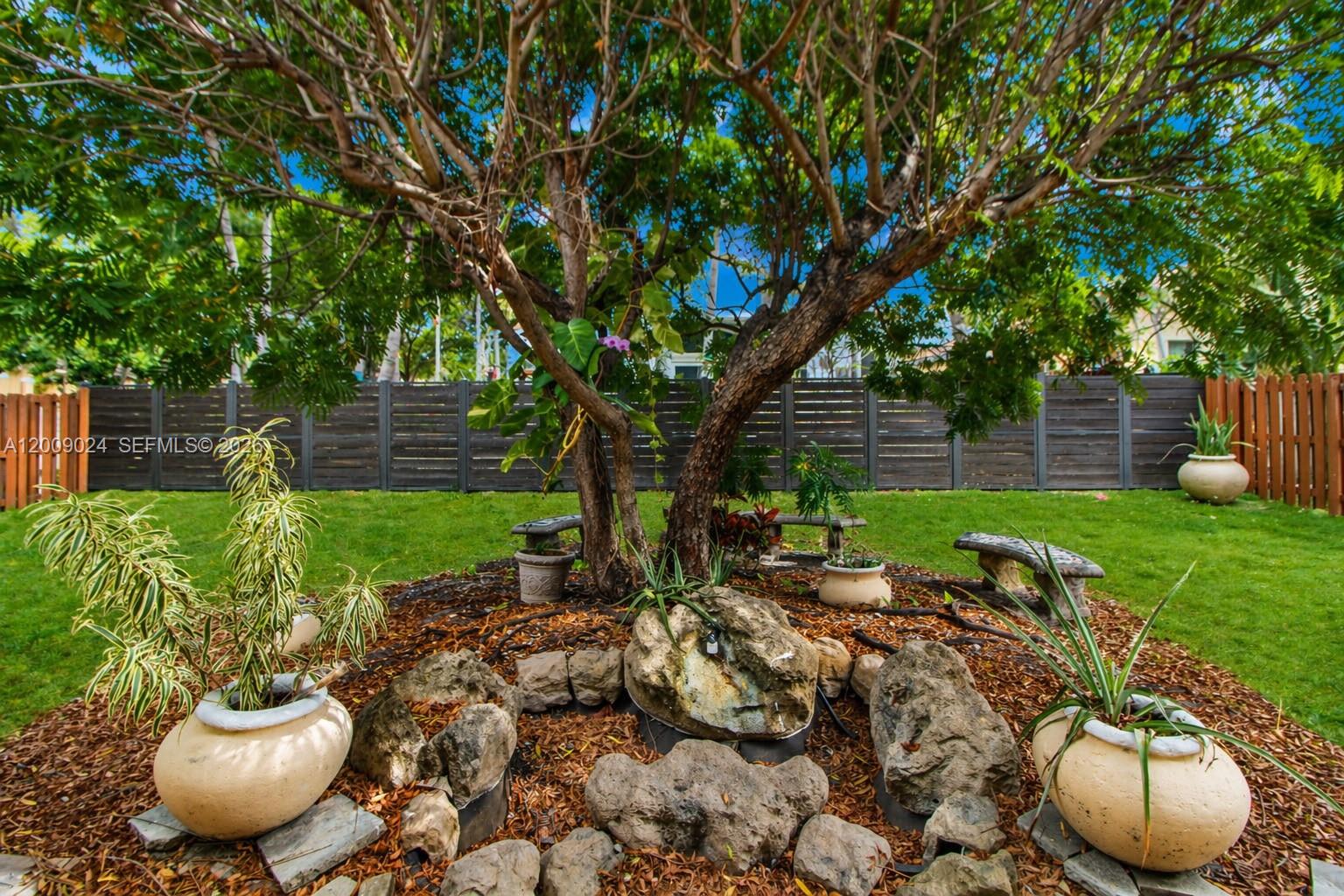 9437 SW 183rd Ter Palmetto Bay, FL 33157