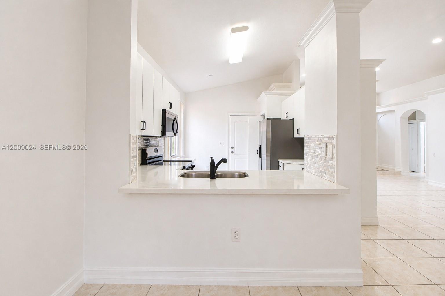 9437 SW 183rd Ter Palmetto Bay, FL 33157