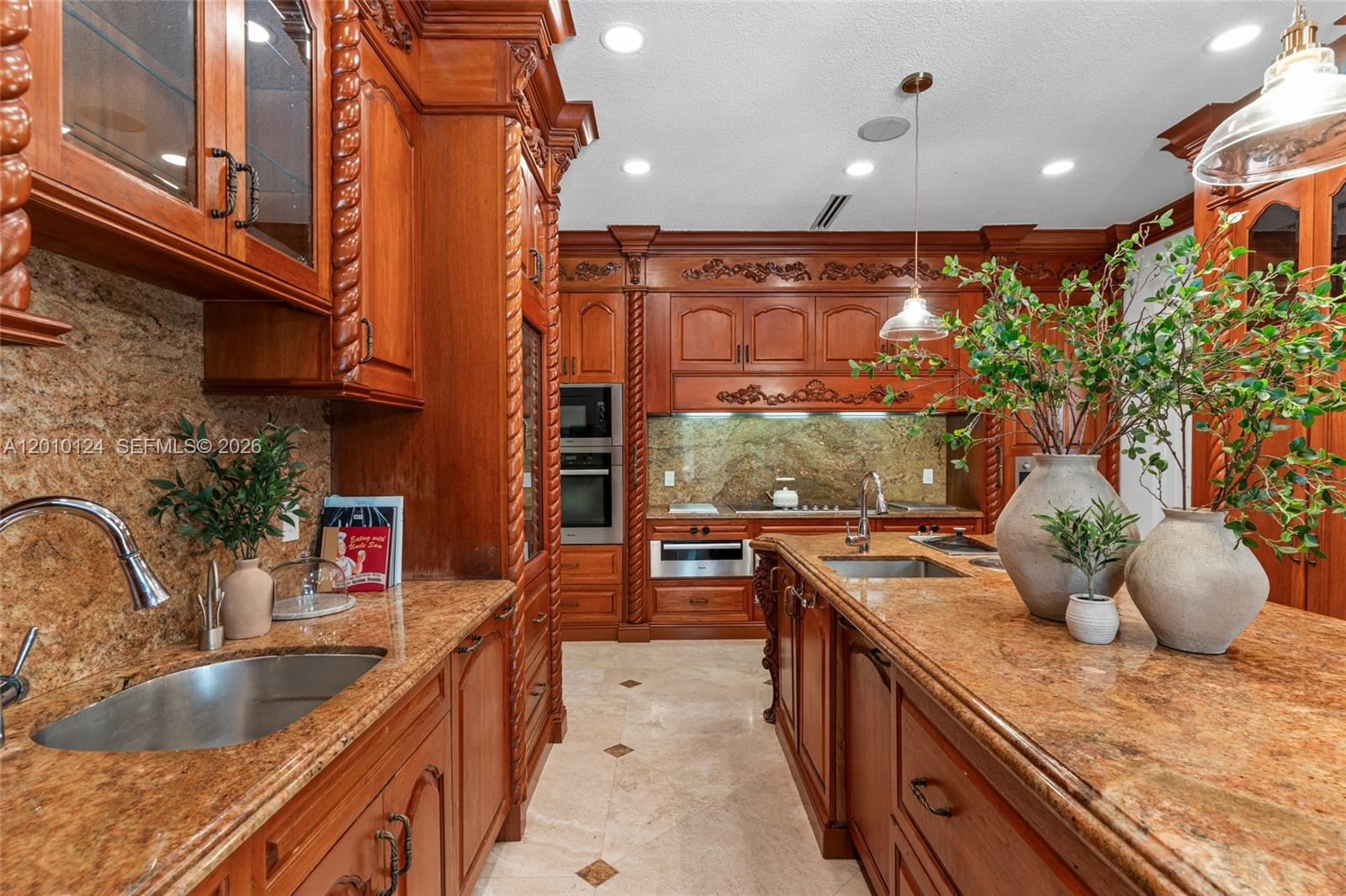 9400 Old Cutler Rd Coral Gables, FL 33156
