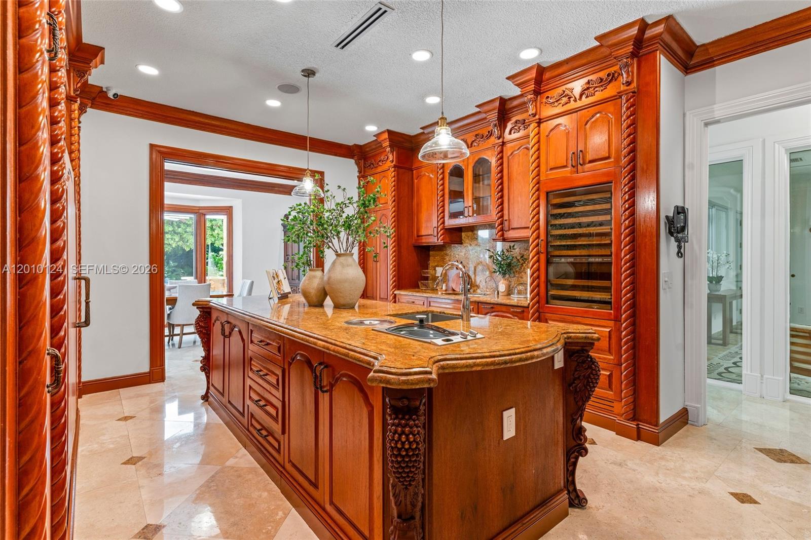 9400 Old Cutler Rd Coral Gables, FL 33156